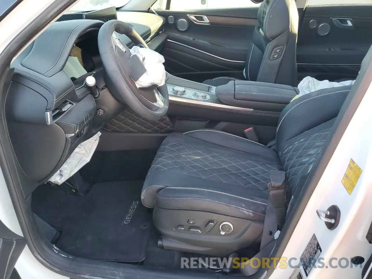 7 fotografías del automóvil dañado KMUHCESC9RU152988 GENESIS GV80 2024