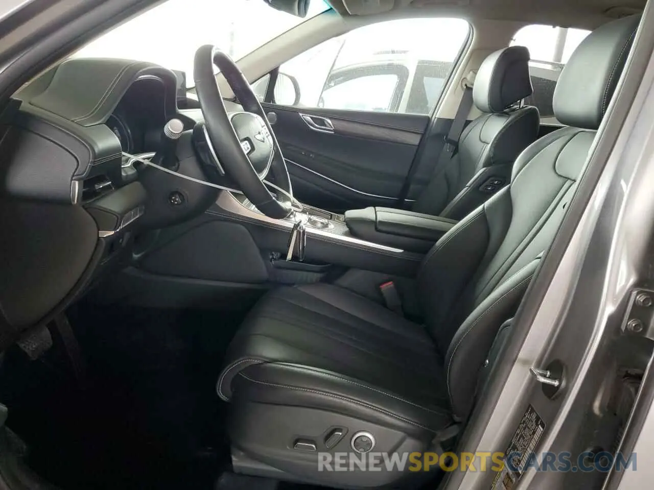 7 fotografías del automóvil dañado KMUHCESCXRU203155 GENESIS GV80 2024