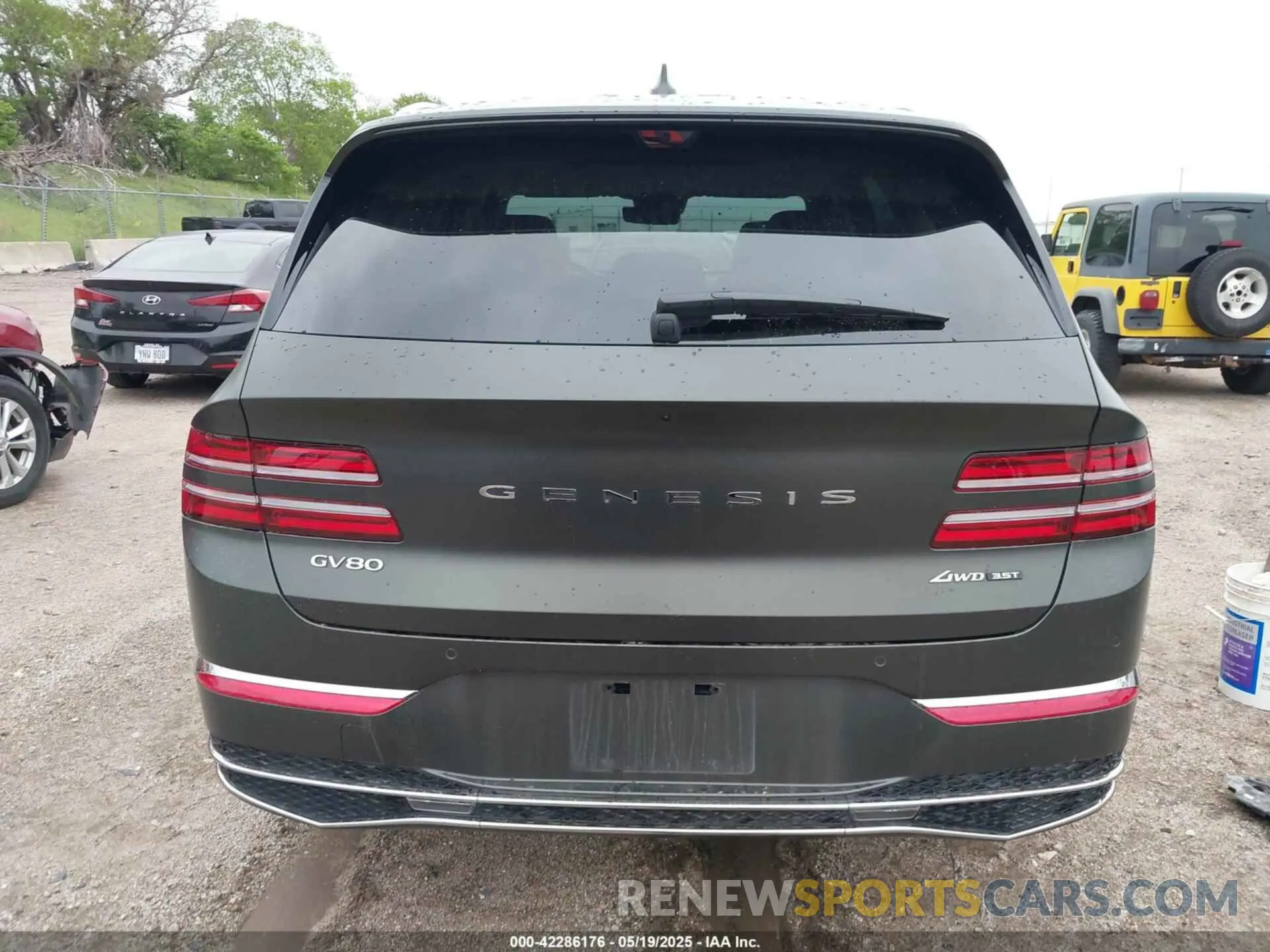 16 fotografías del automóvil dañado KMUHEESC5SU239383 GENESIS GV80 2025