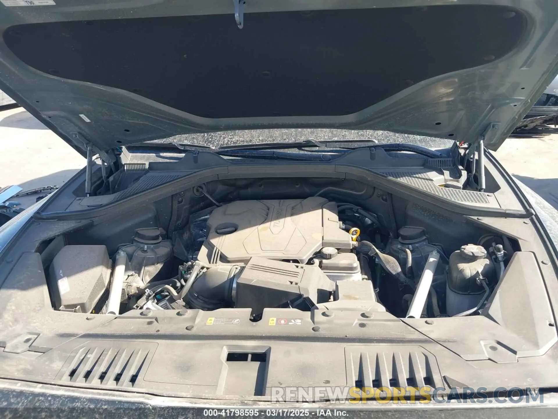 10 fotografías del automóvil dañado KMUHFESB0SU239716 GENESIS GV80 2025