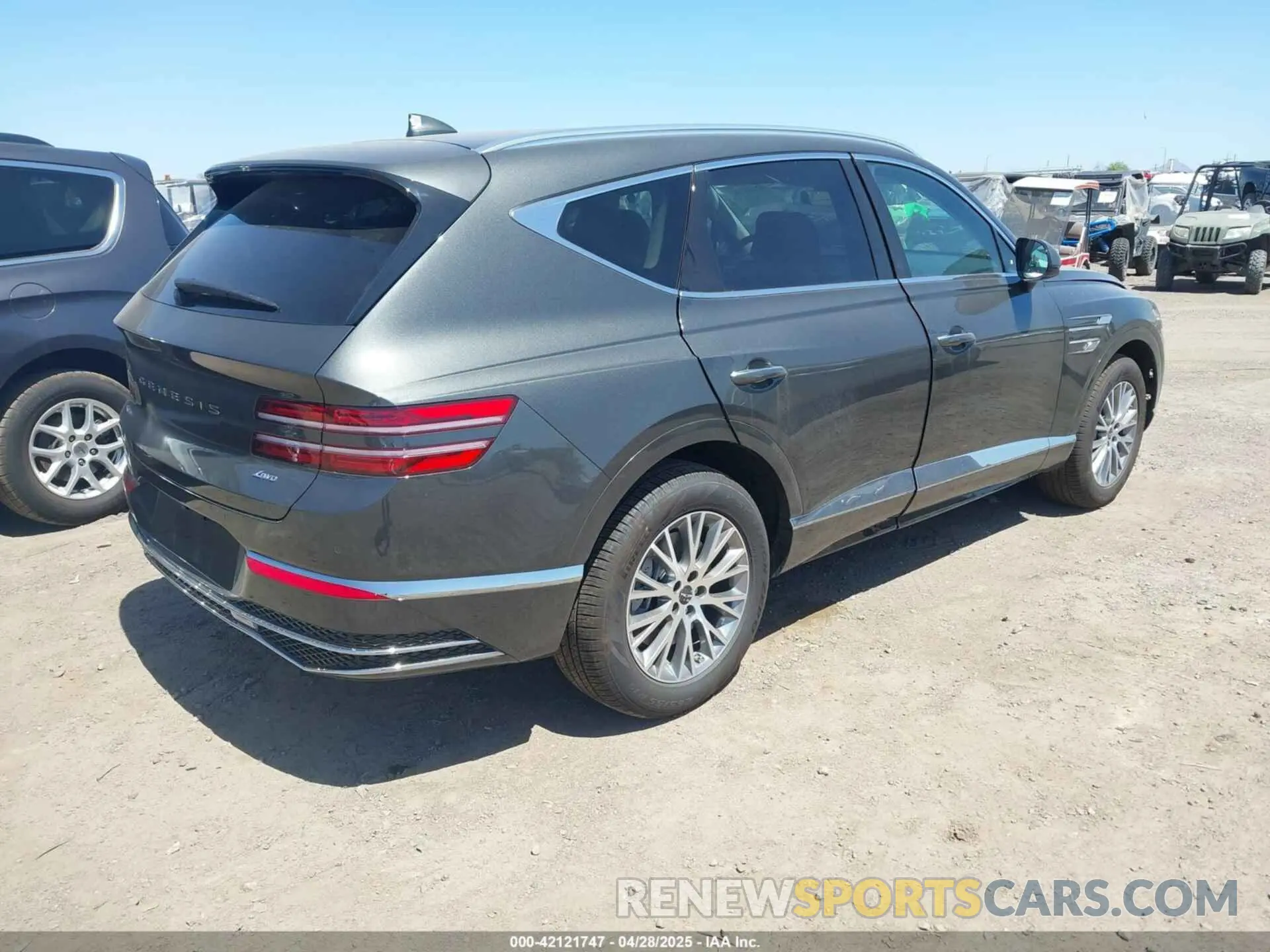 4 fotografías del automóvil dañado KMUHFESB6SU273191 GENESIS GV80 2025