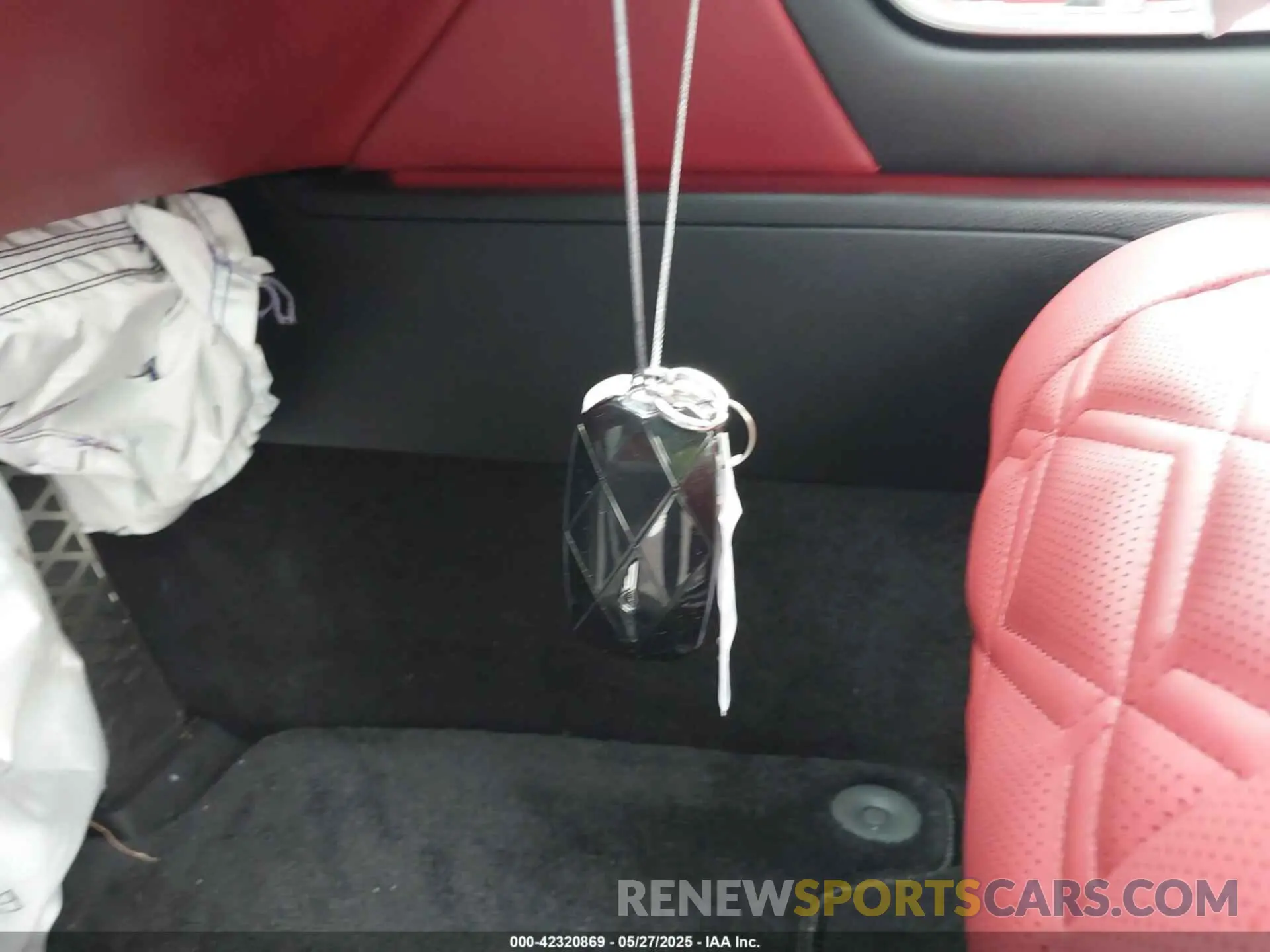11 fotografías del automóvil dañado KMUJBESC2SU249623 GENESIS GV80 COUPE 2025