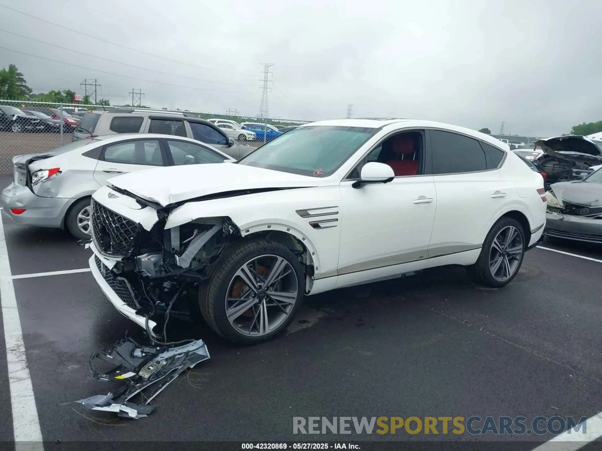 2 fotografías del automóvil dañado KMUJBESC2SU249623 GENESIS GV80 COUPE 2025