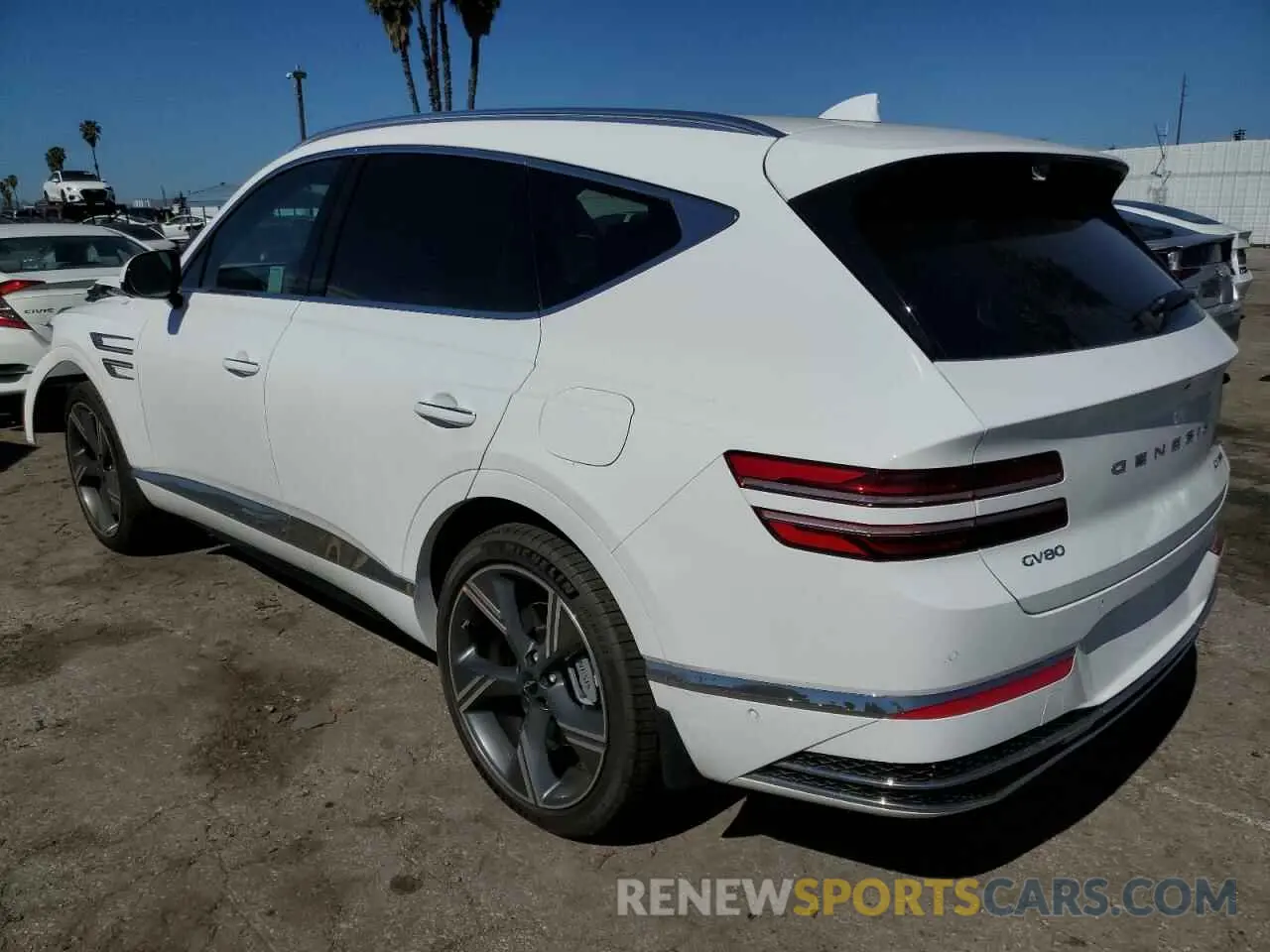 2 fotografías del automóvil dañado KMUHEESC1SU250011 GENESIS GV80 PREST 2025