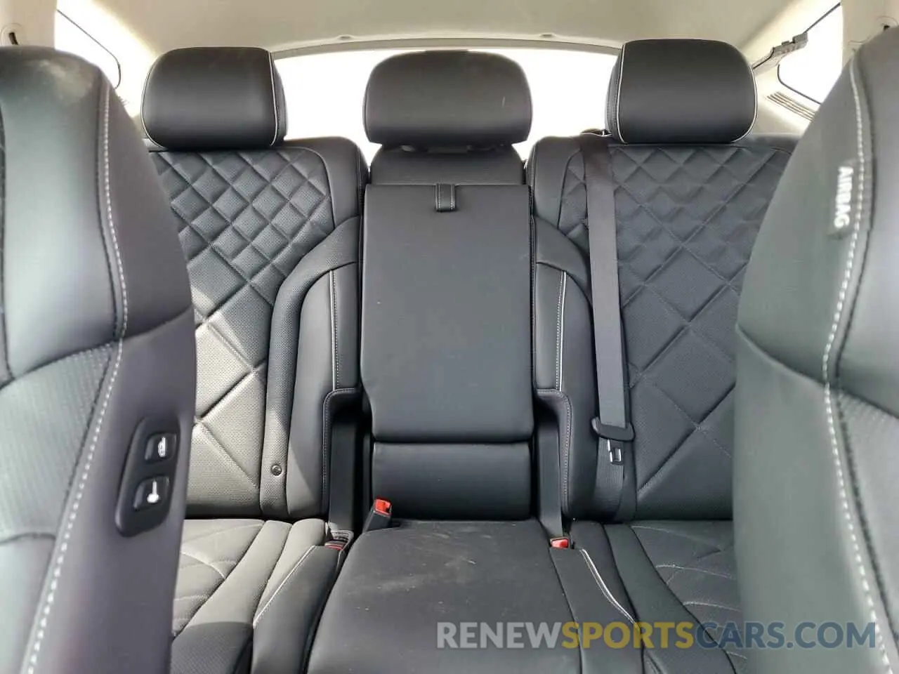 10 fotografías del automóvil dañado KMUHEESC8SU240124 GENESIS GV80 PREST 2025