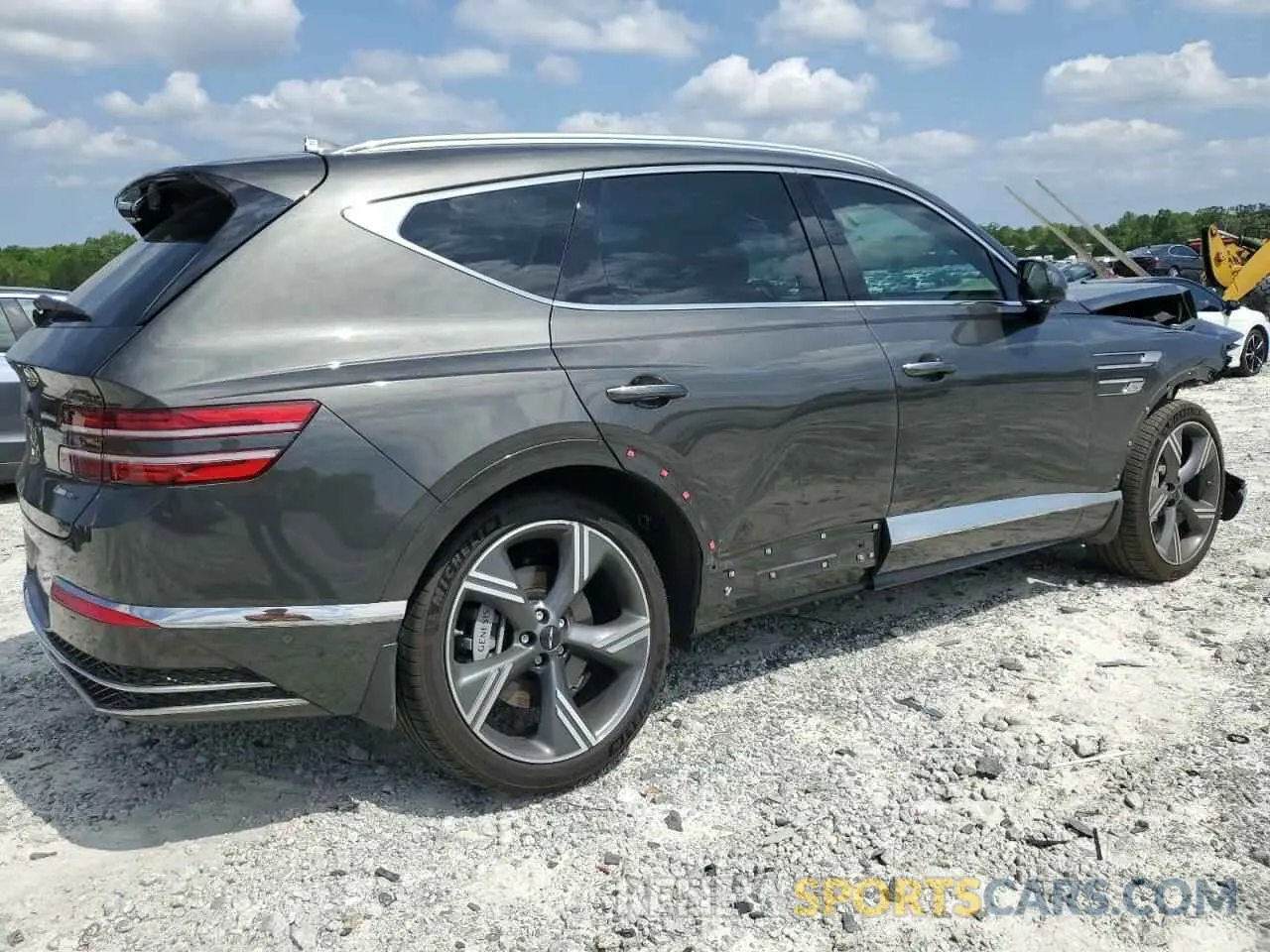 3 fotografías del automóvil dañado KMUHEESC8SU240124 GENESIS GV80 PREST 2025