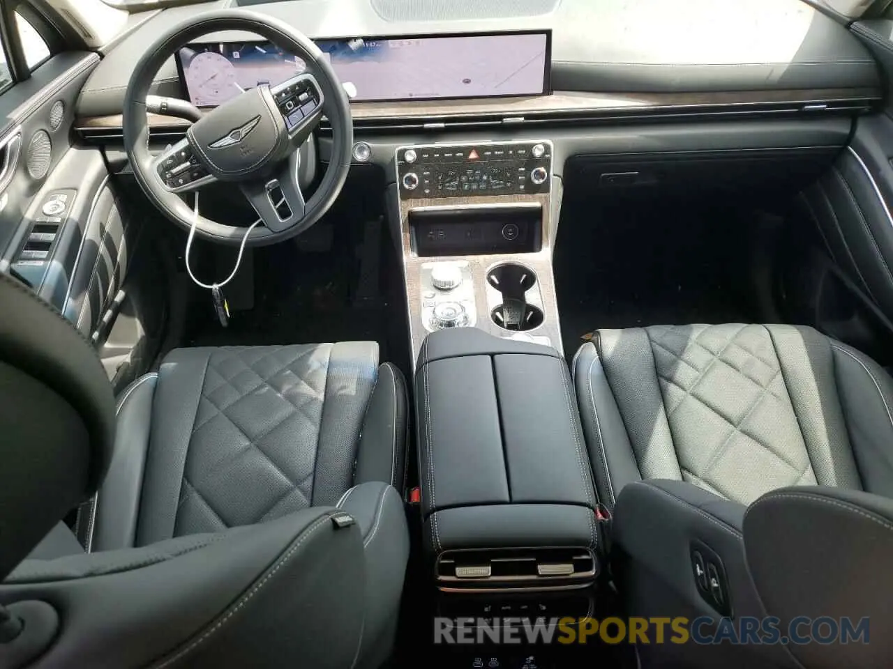 8 fotografías del automóvil dañado KMUHEESC8SU240124 GENESIS GV80 PREST 2025