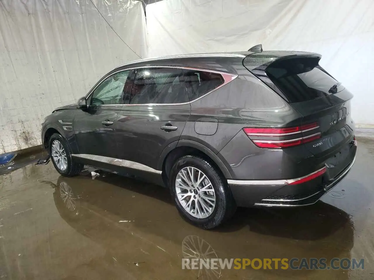 2 fotografías del automóvil dañado KMUHFESB6SU242068 GENESIS GV80 STAND 2025