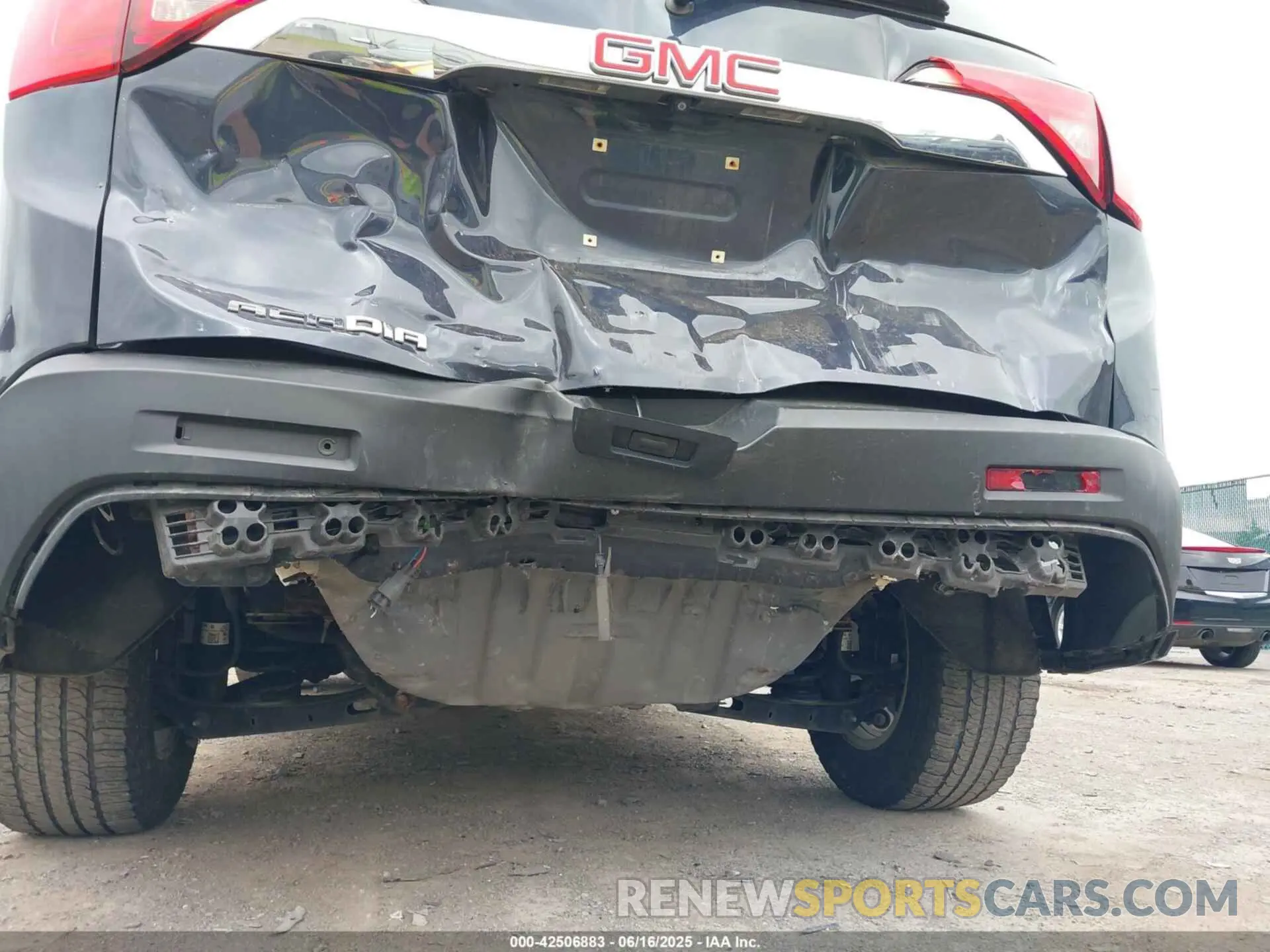 6 fotografías del automóvil dañado 1GKKNKLA0KZ161915 GMC ACADIA 2019