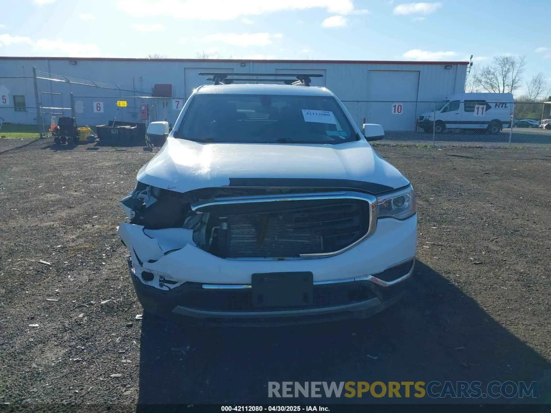12 fotografías del automóvil dañado 1GKKNKLA1KZ267046 GMC ACADIA 2019