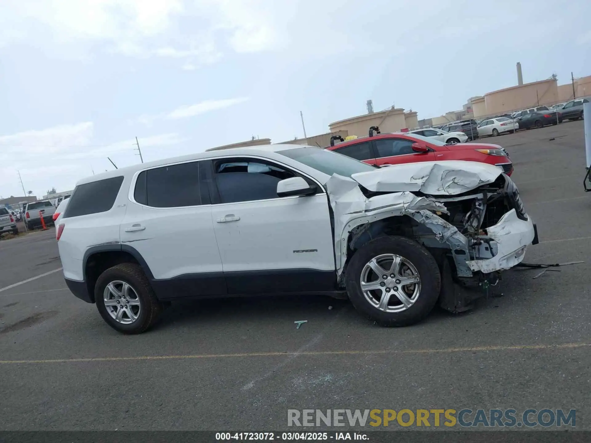 13 fotografías del automóvil dañado 1GKKNKLA2KZ180403 GMC ACADIA 2019