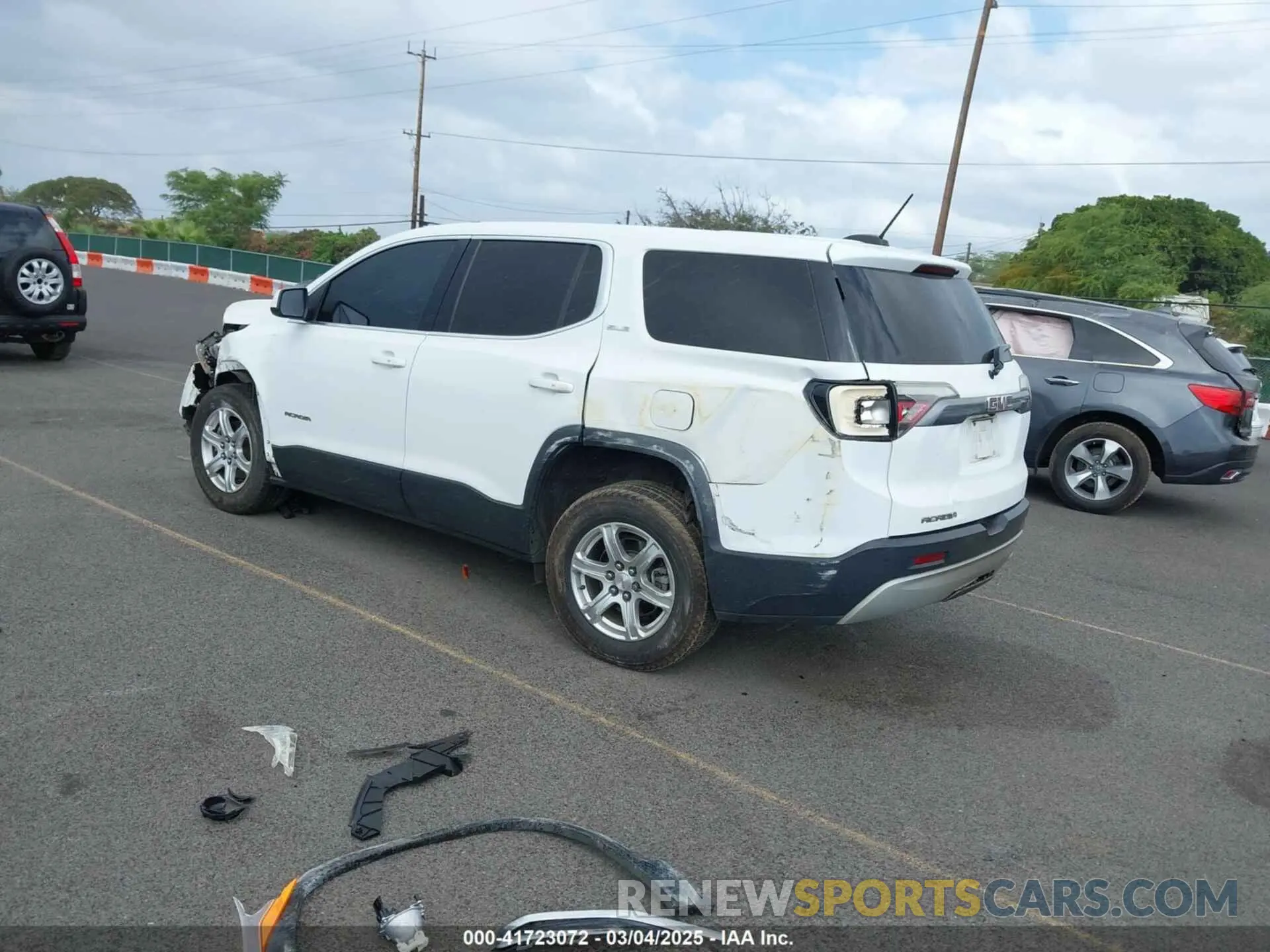 3 fotografías del automóvil dañado 1GKKNKLA2KZ180403 GMC ACADIA 2019