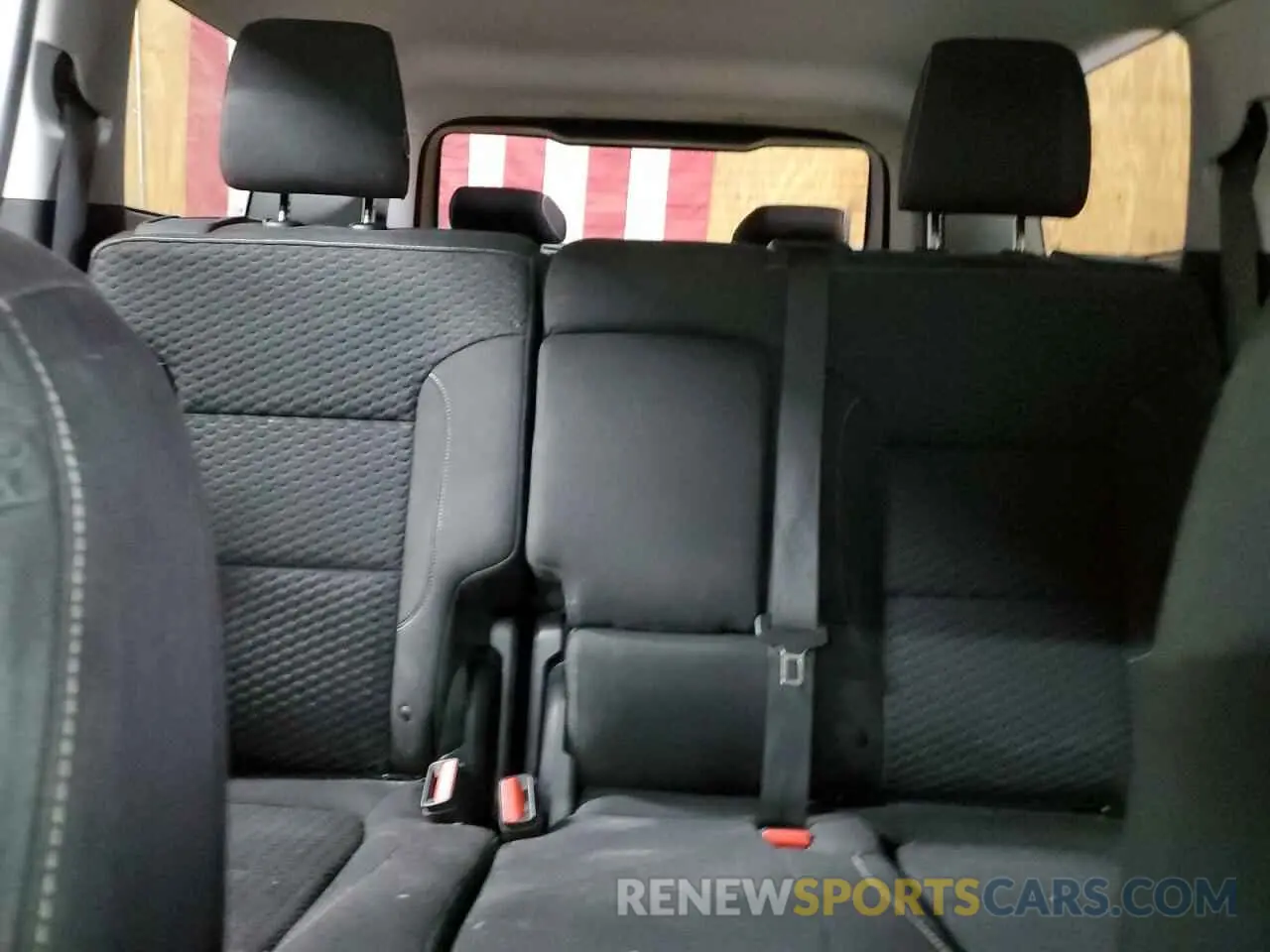 10 fotografías del automóvil dañado 1GKKNKLA2KZ221483 GMC ACADIA 2019