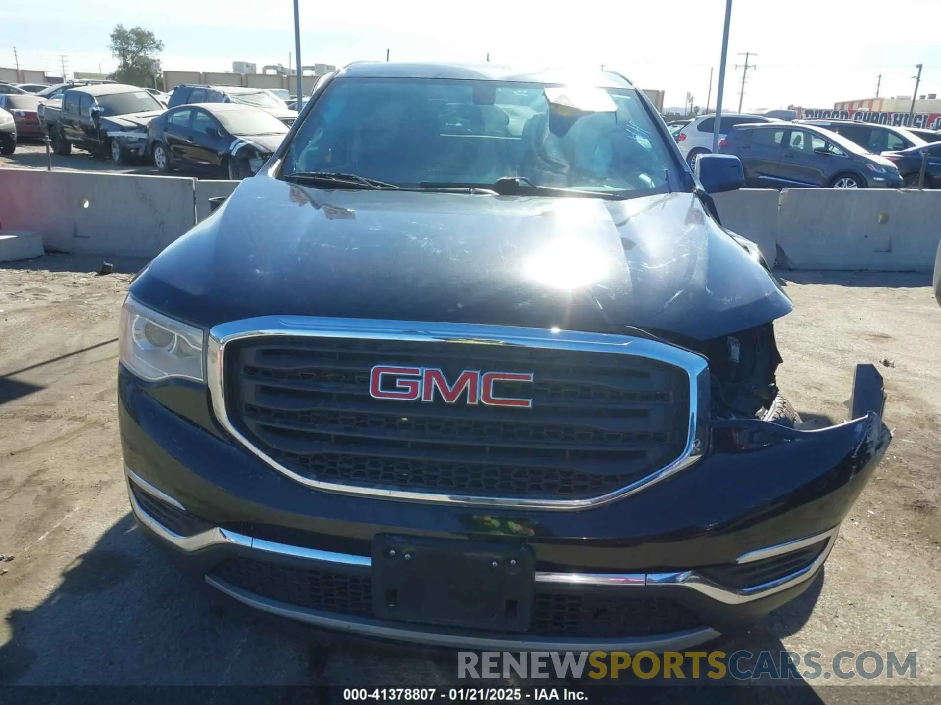 11 fotografías del automóvil dañado 1GKKNKLA2KZ293381 GMC ACADIA 2019