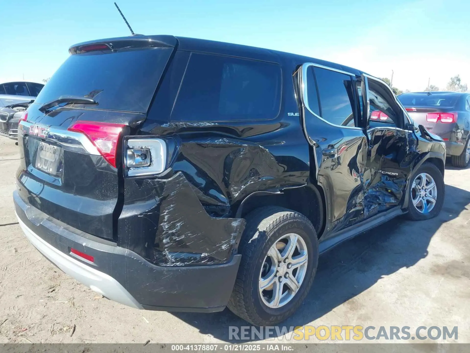 4 fotografías del automóvil dañado 1GKKNKLA2KZ293381 GMC ACADIA 2019
