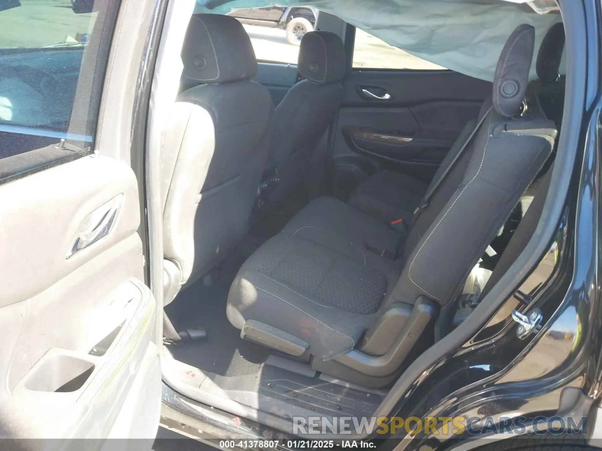 8 fotografías del automóvil dañado 1GKKNKLA2KZ293381 GMC ACADIA 2019