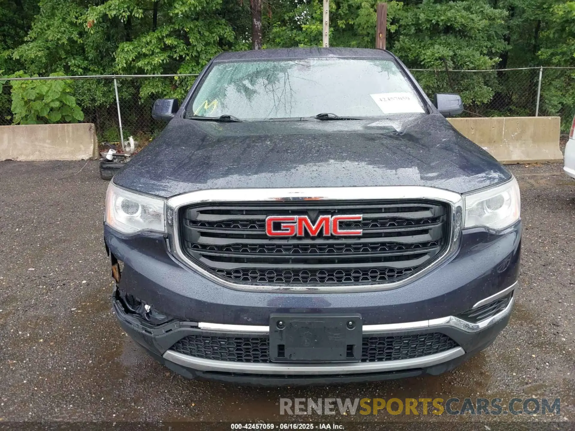 12 fotografías del automóvil dañado 1GKKNKLA4KZ252315 GMC ACADIA 2019