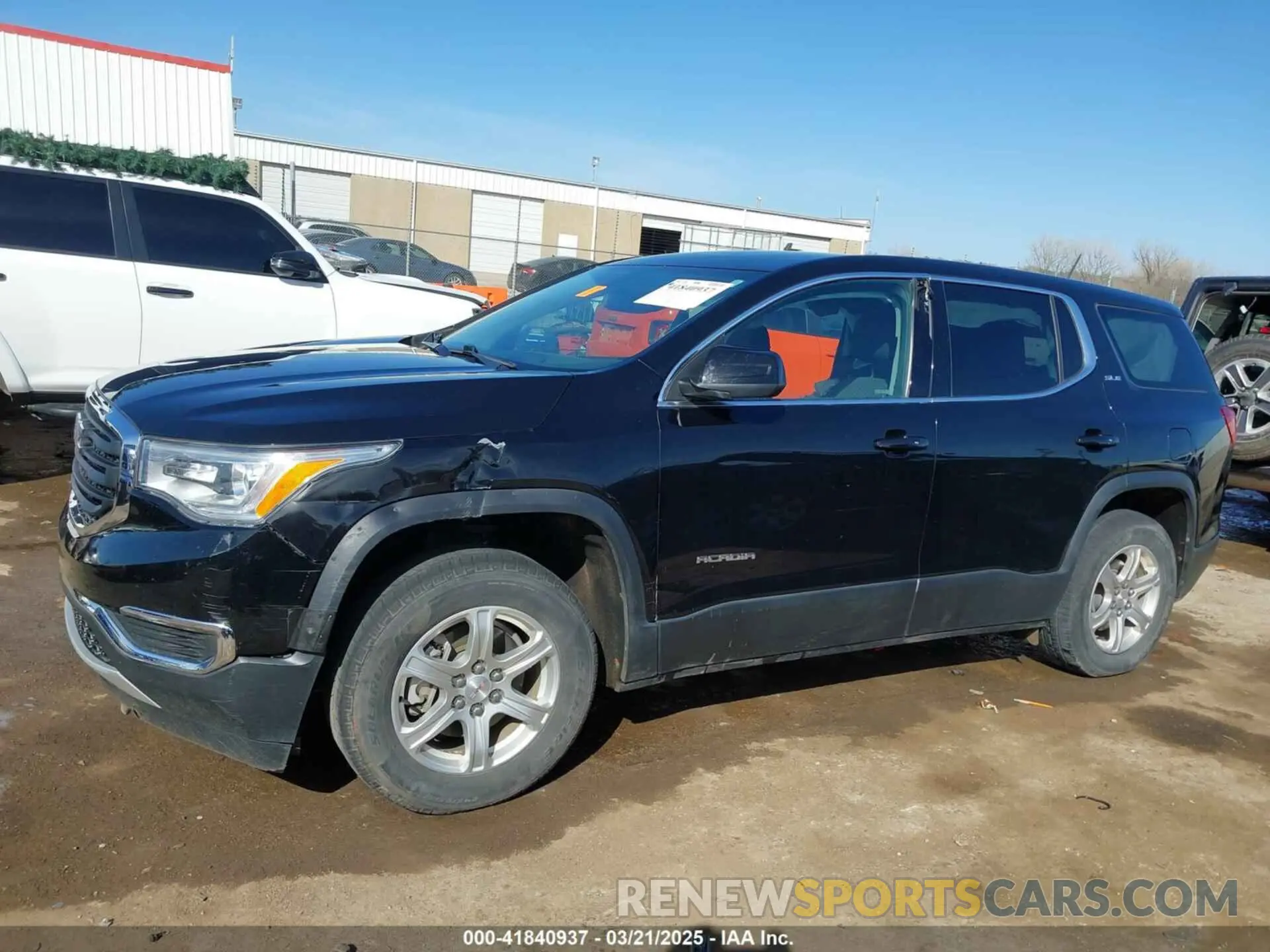 15 fotografías del automóvil dañado 1GKKNKLA6KZ224306 GMC ACADIA 2019