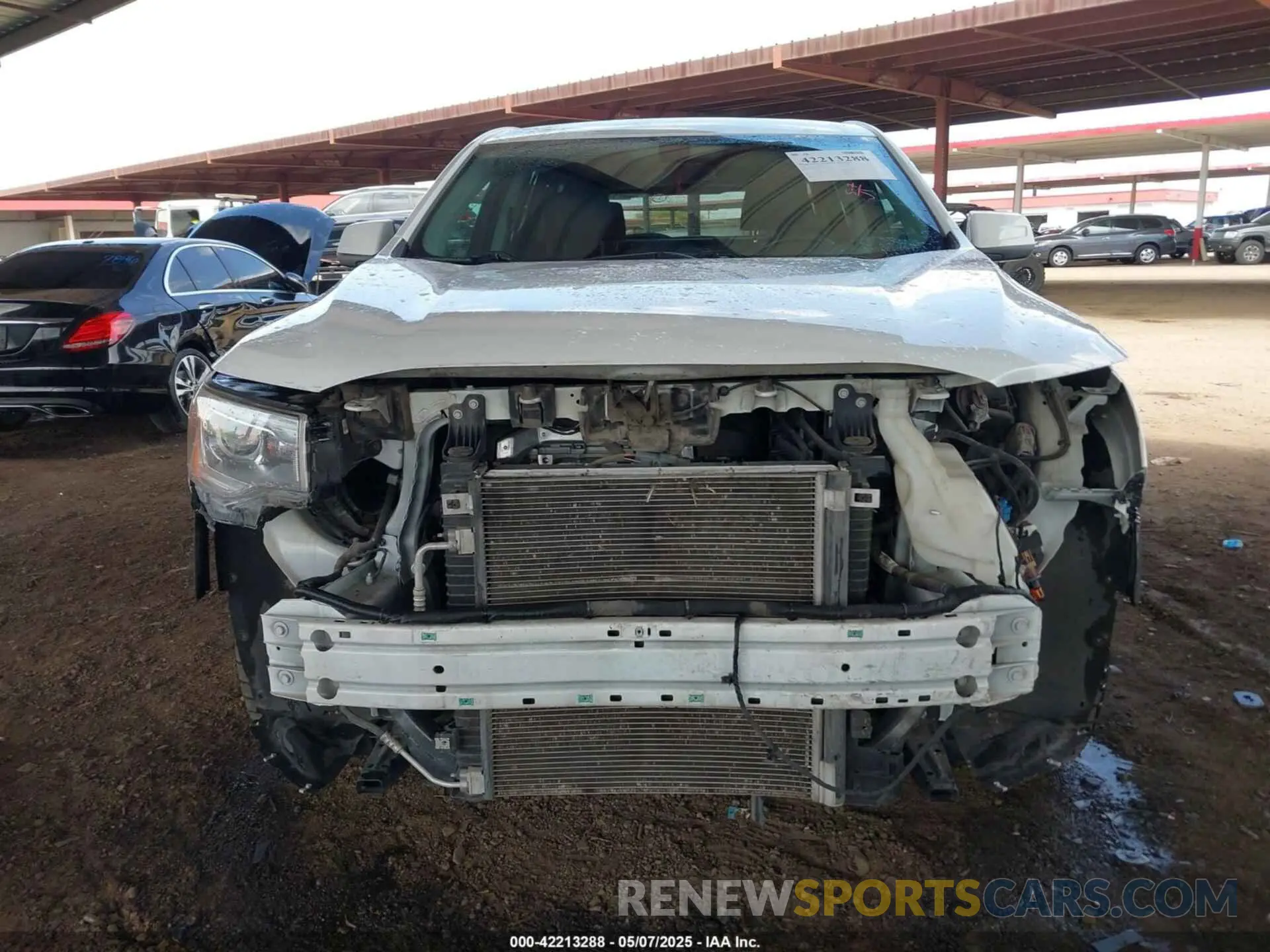 13 fotografías del automóvil dañado 1GKKNKLA6KZ240134 GMC ACADIA 2019