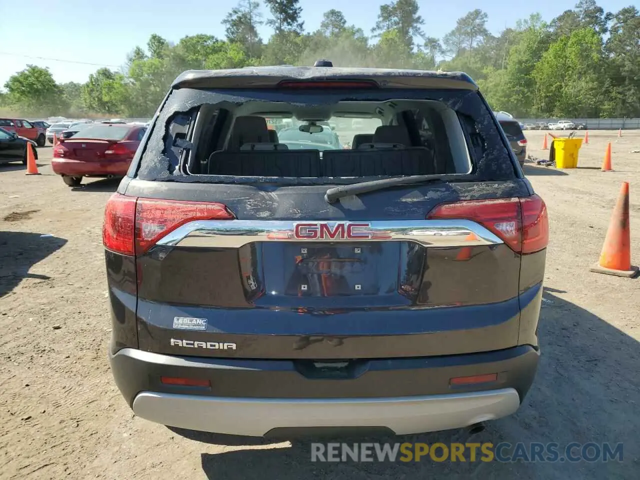 6 fotografías del automóvil dañado 1GKKNKLA8KZ101882 GMC ACADIA 2019