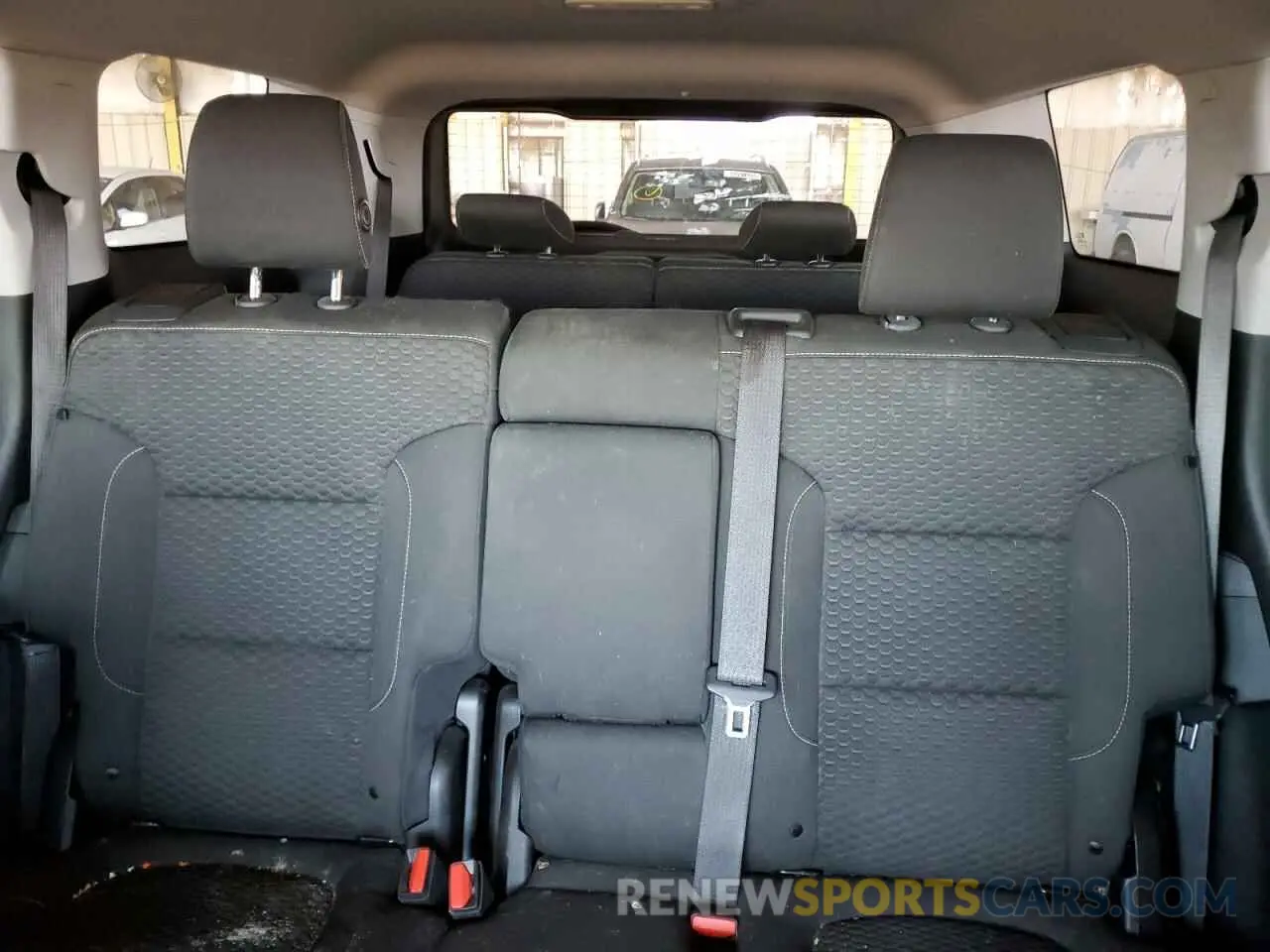 10 fotografías del automóvil dañado 1GKKNKLA8KZ256819 GMC ACADIA 2019