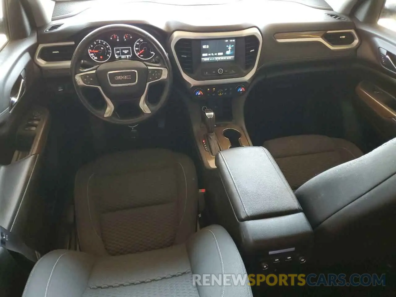 8 fotografías del automóvil dañado 1GKKNKLA8KZ256819 GMC ACADIA 2019