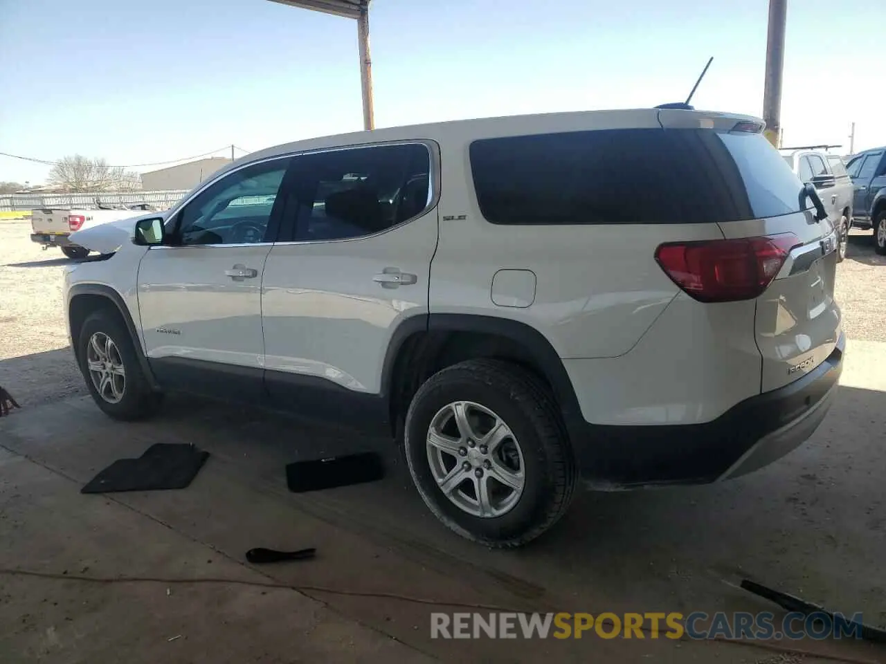 2 fotografías del automóvil dañado 1GKKNKLA8KZ294308 GMC ACADIA 2019