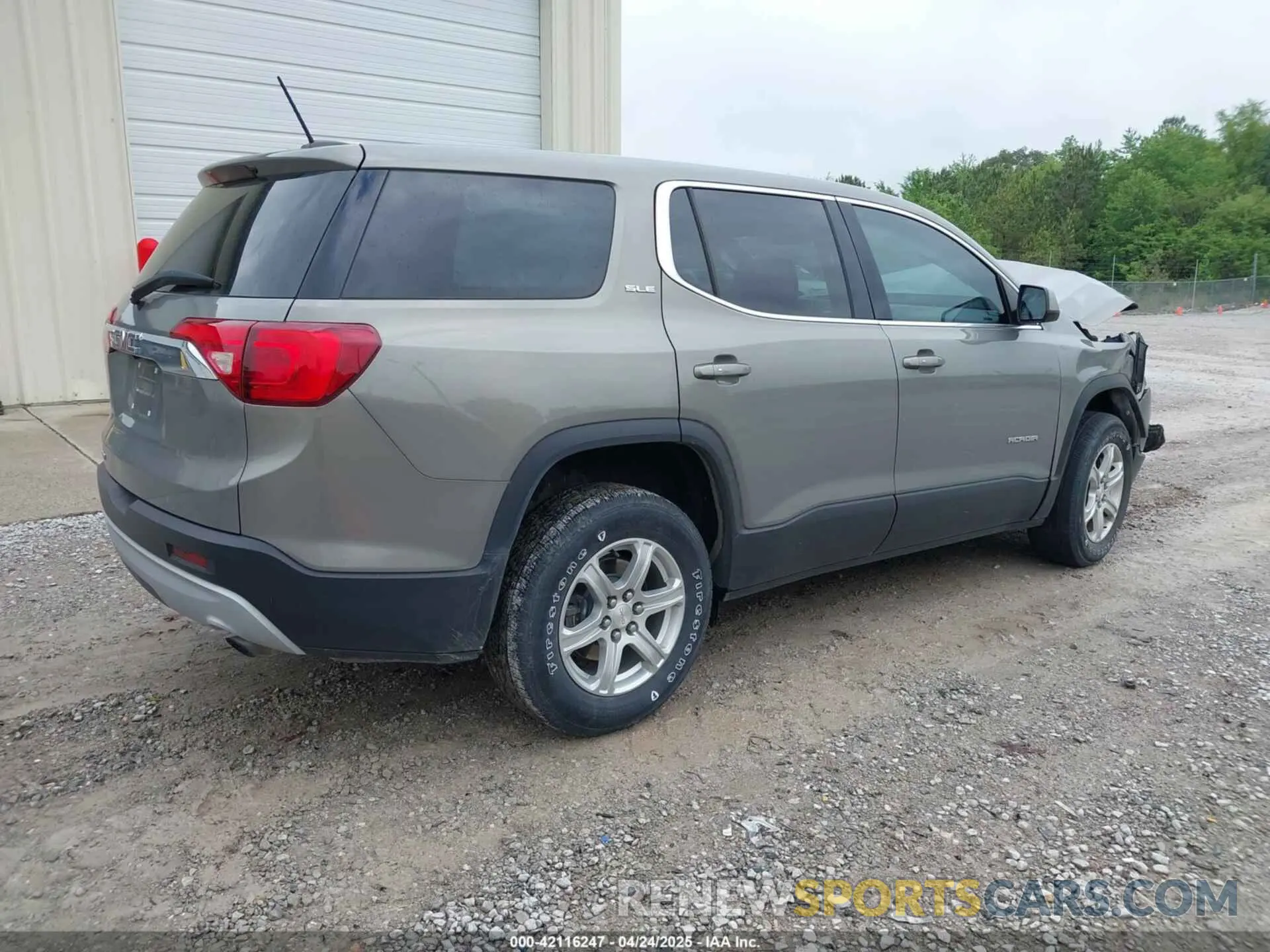 4 fotografías del automóvil dañado 1GKKNKLAXKZ266395 GMC ACADIA 2019
