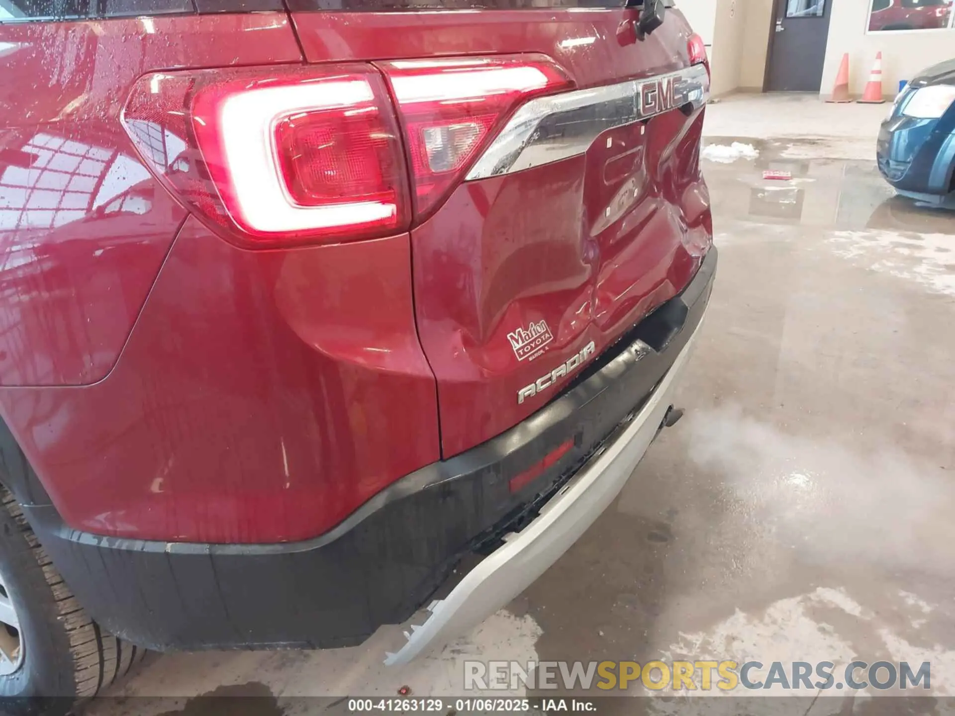 19 fotografías del automóvil dañado 1GKKNLLA3KZ290625 GMC ACADIA 2019
