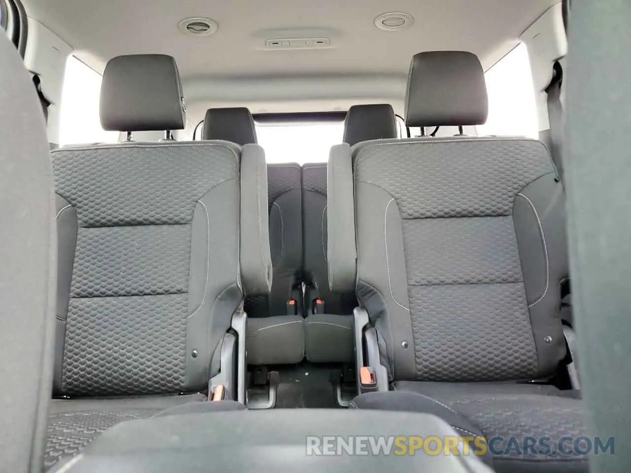 10 fotografías del automóvil dañado 1GKKNLLA5KZ209172 GMC ACADIA 2019