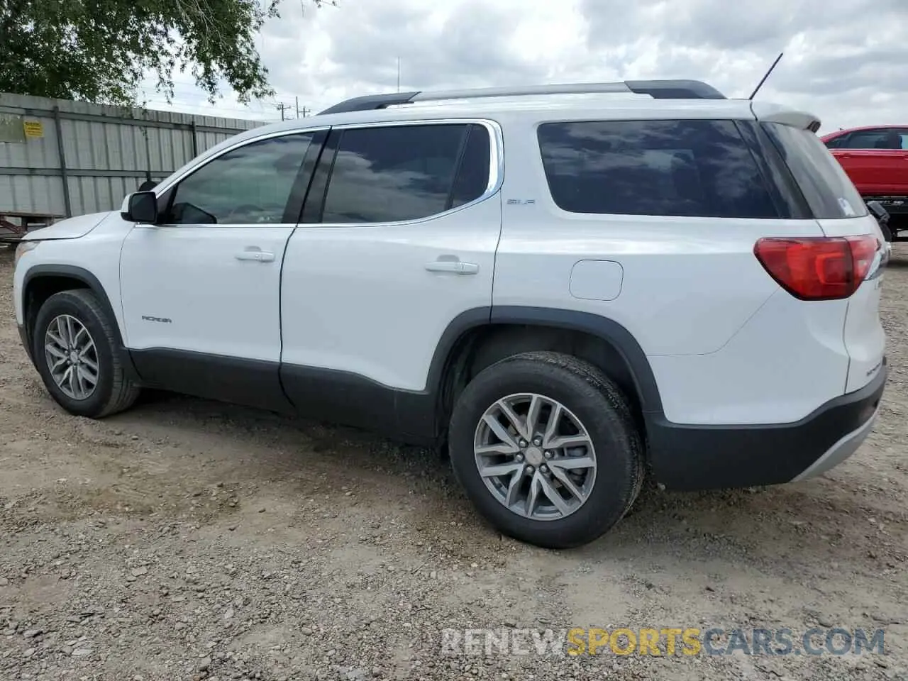 2 fotografías del automóvil dañado 1GKKNLLA5KZ209172 GMC ACADIA 2019