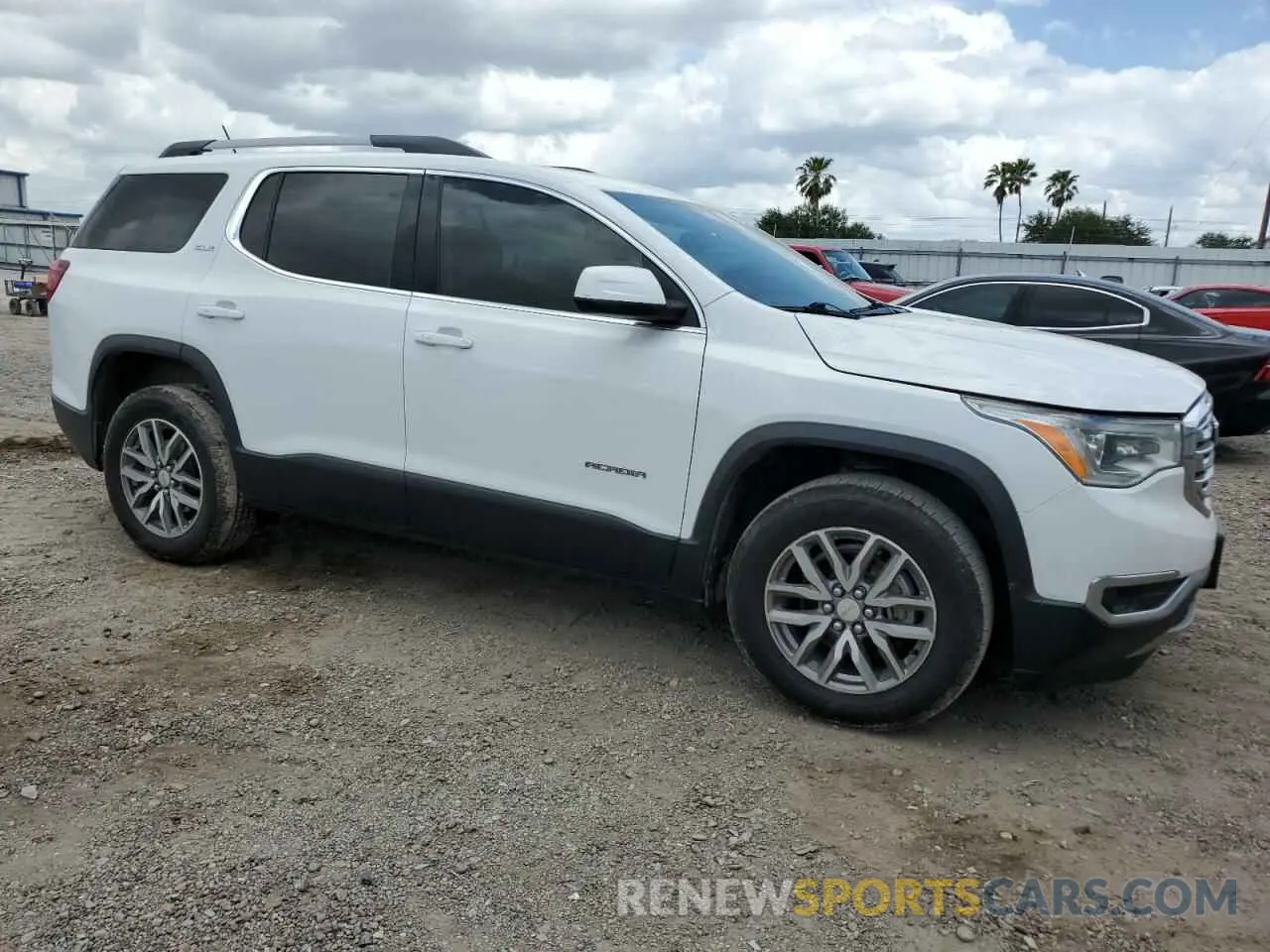 4 fotografías del automóvil dañado 1GKKNLLA5KZ209172 GMC ACADIA 2019