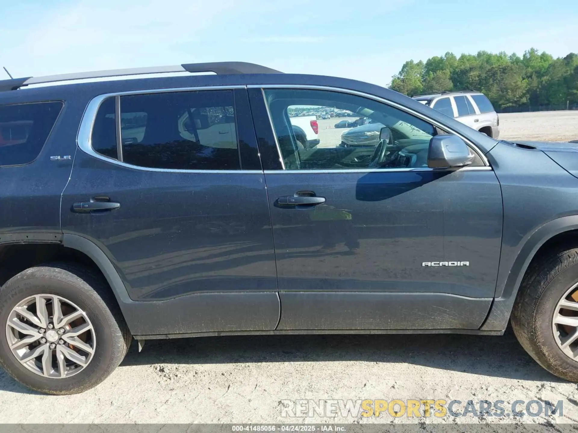 14 fotografías del automóvil dañado 1GKKNLLS2KZ276174 GMC ACADIA 2019