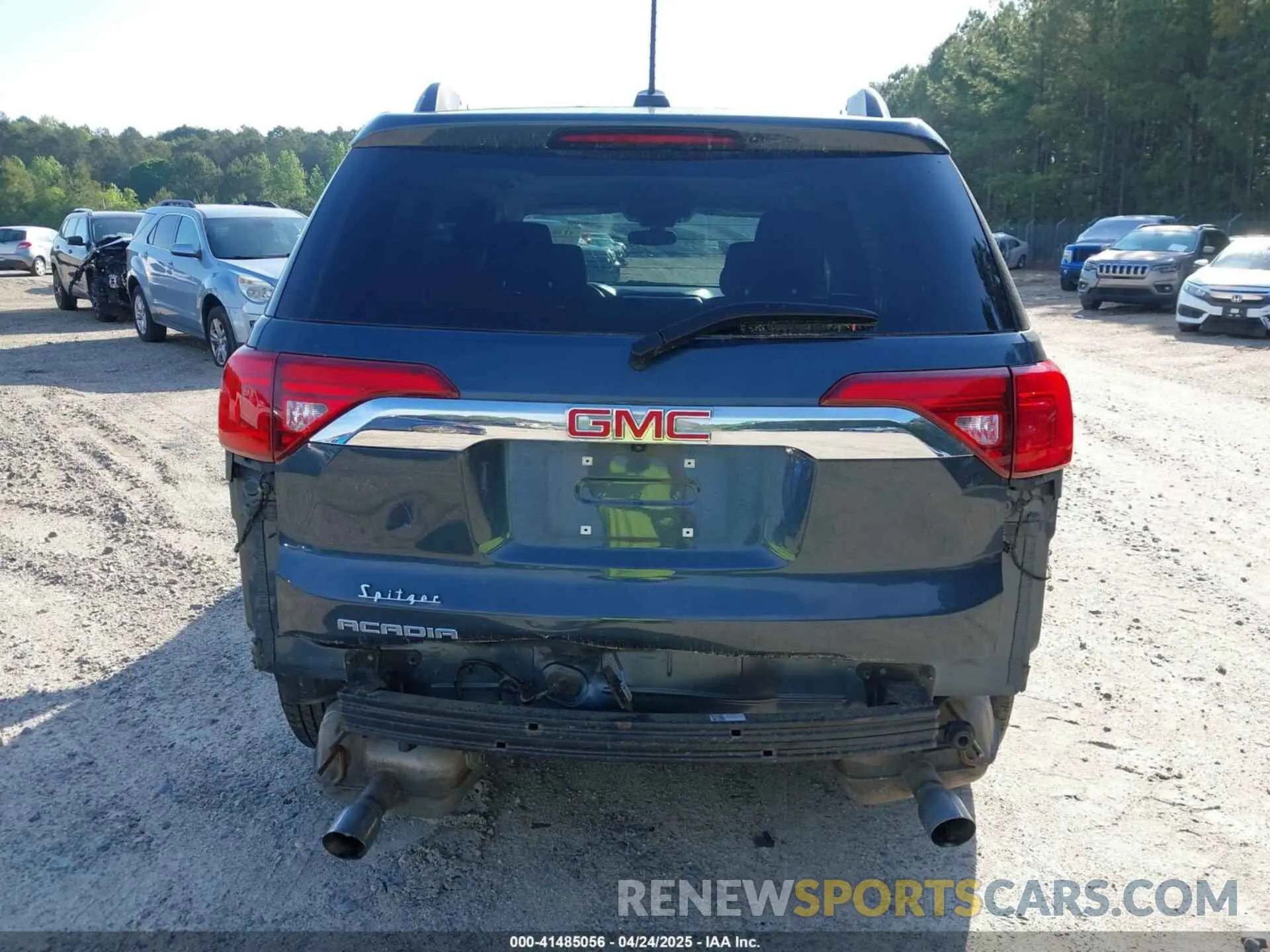 17 fotografías del automóvil dañado 1GKKNLLS2KZ276174 GMC ACADIA 2019