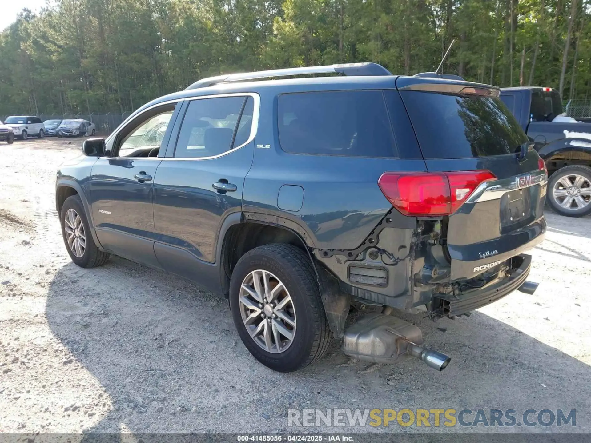 3 fotografías del automóvil dañado 1GKKNLLS2KZ276174 GMC ACADIA 2019