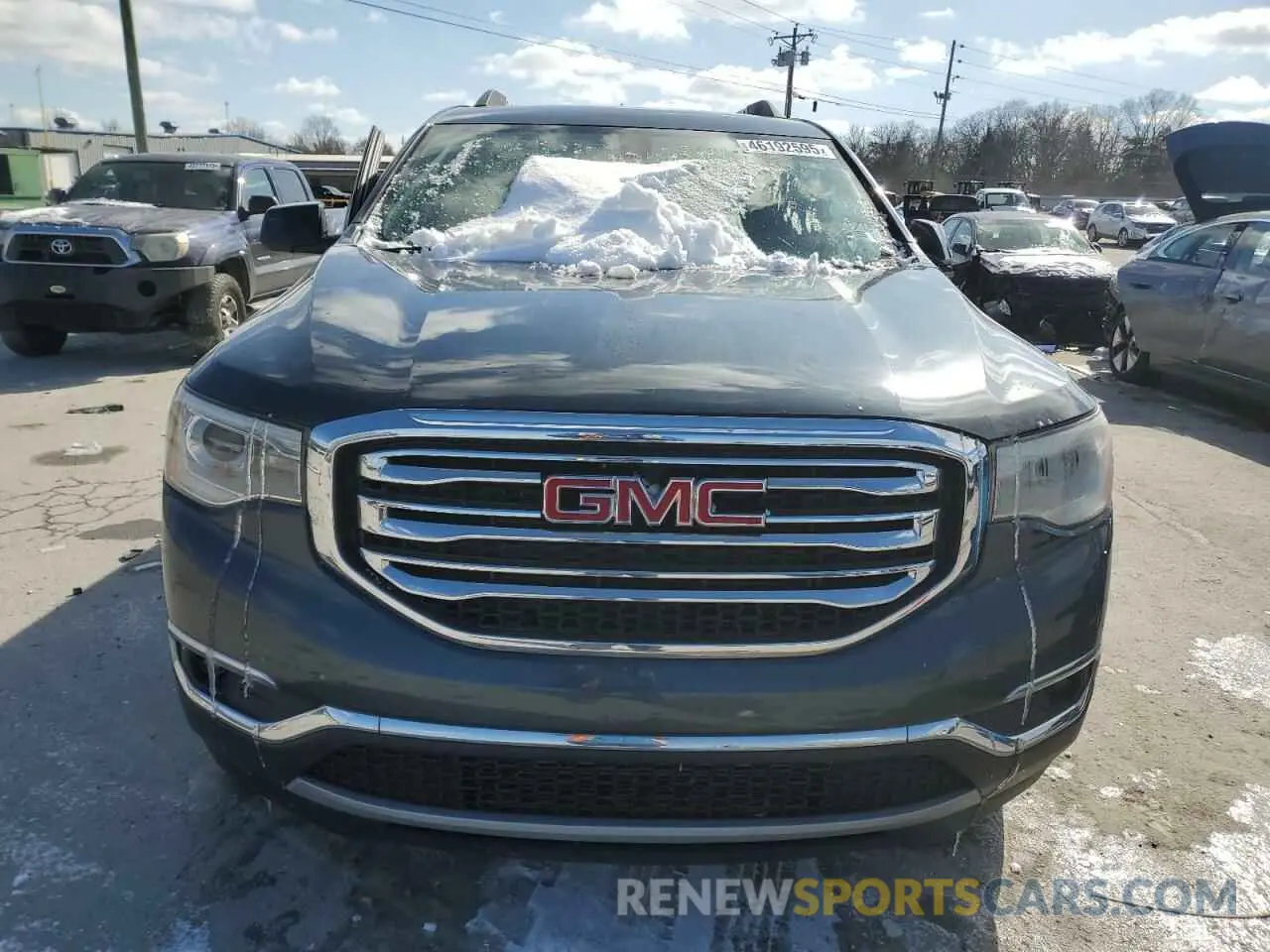 5 fotografías del automóvil dañado 1GKKNLLS3KZ276538 GMC ACADIA 2019