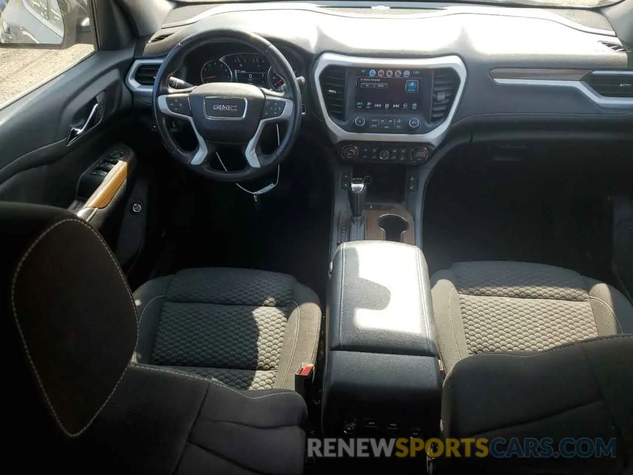 8 fotografías del automóvil dañado 1GKKNLLS4KZ255603 GMC ACADIA 2019