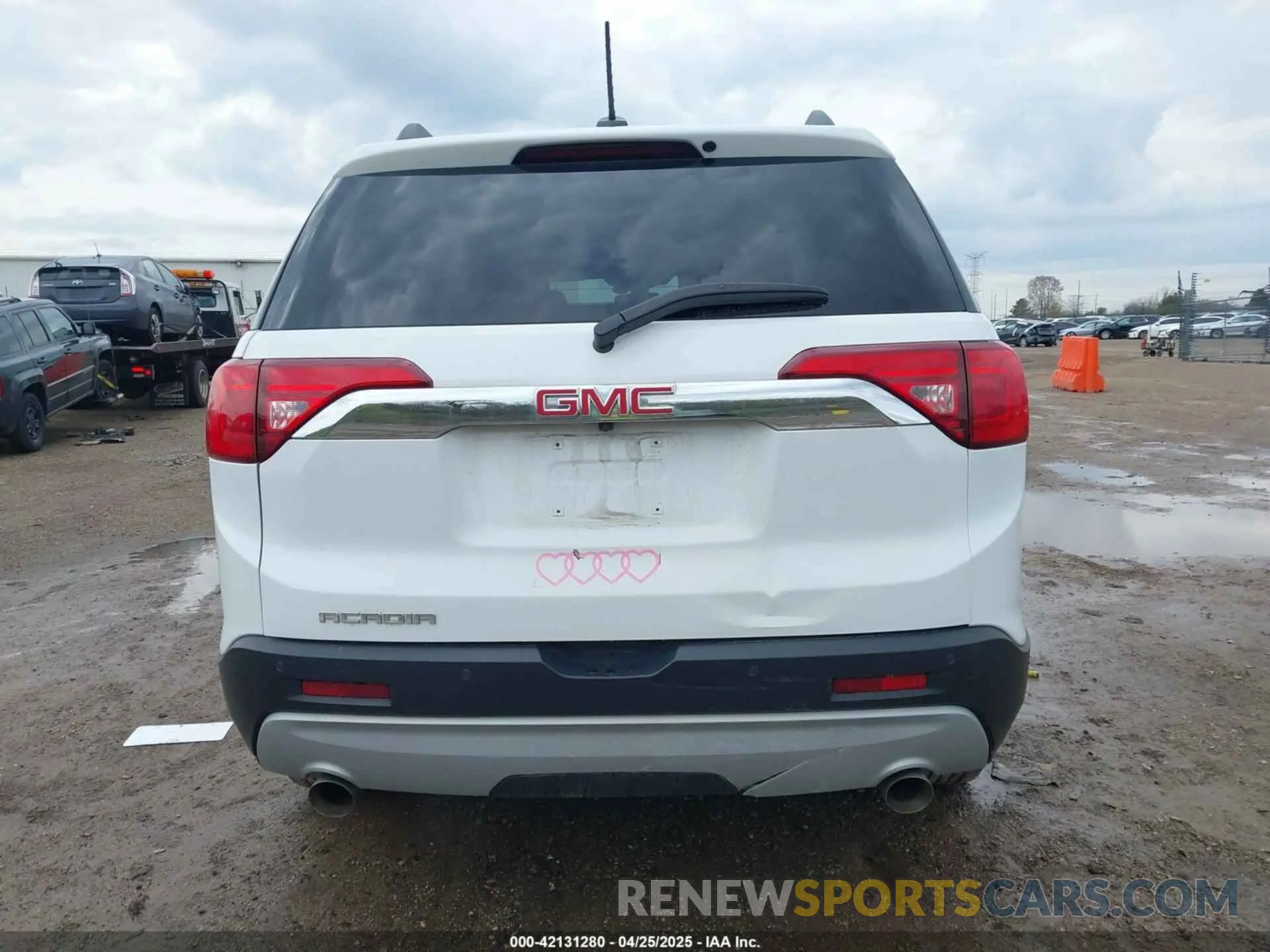 16 fotografías del automóvil dañado 1GKKNLLS6KZ279109 GMC ACADIA 2019