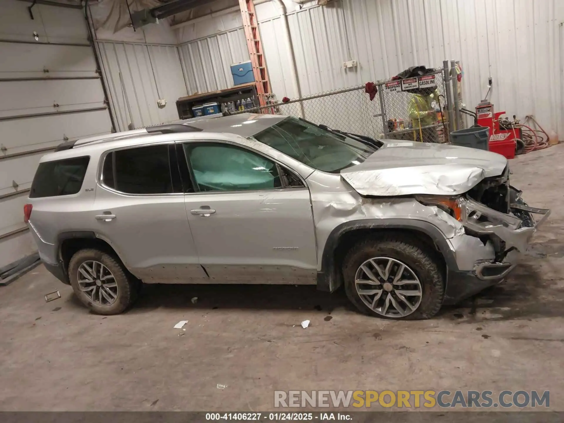 14 fotografías del automóvil dañado 1GKKNLLS9KZ190151 GMC ACADIA 2019