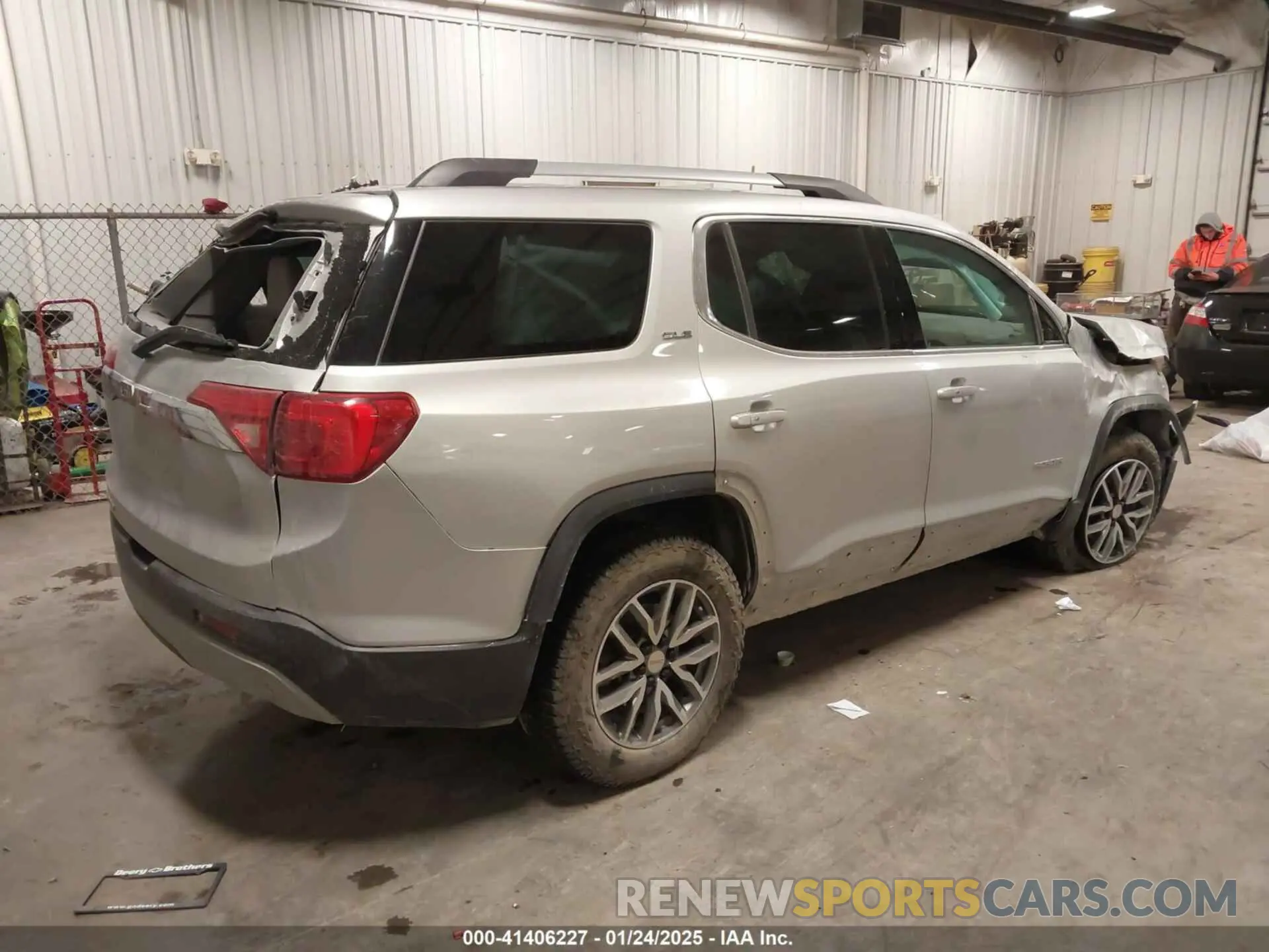 4 fotografías del automóvil dañado 1GKKNLLS9KZ190151 GMC ACADIA 2019