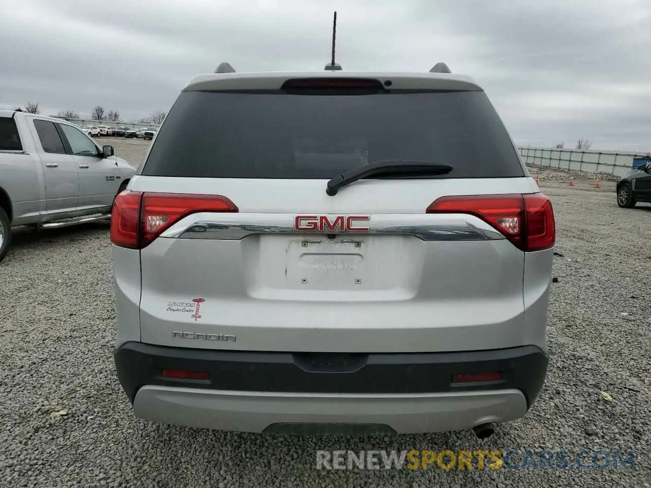 6 fotografías del automóvil dañado 1GKKNMLA4KZ124412 GMC ACADIA 2019