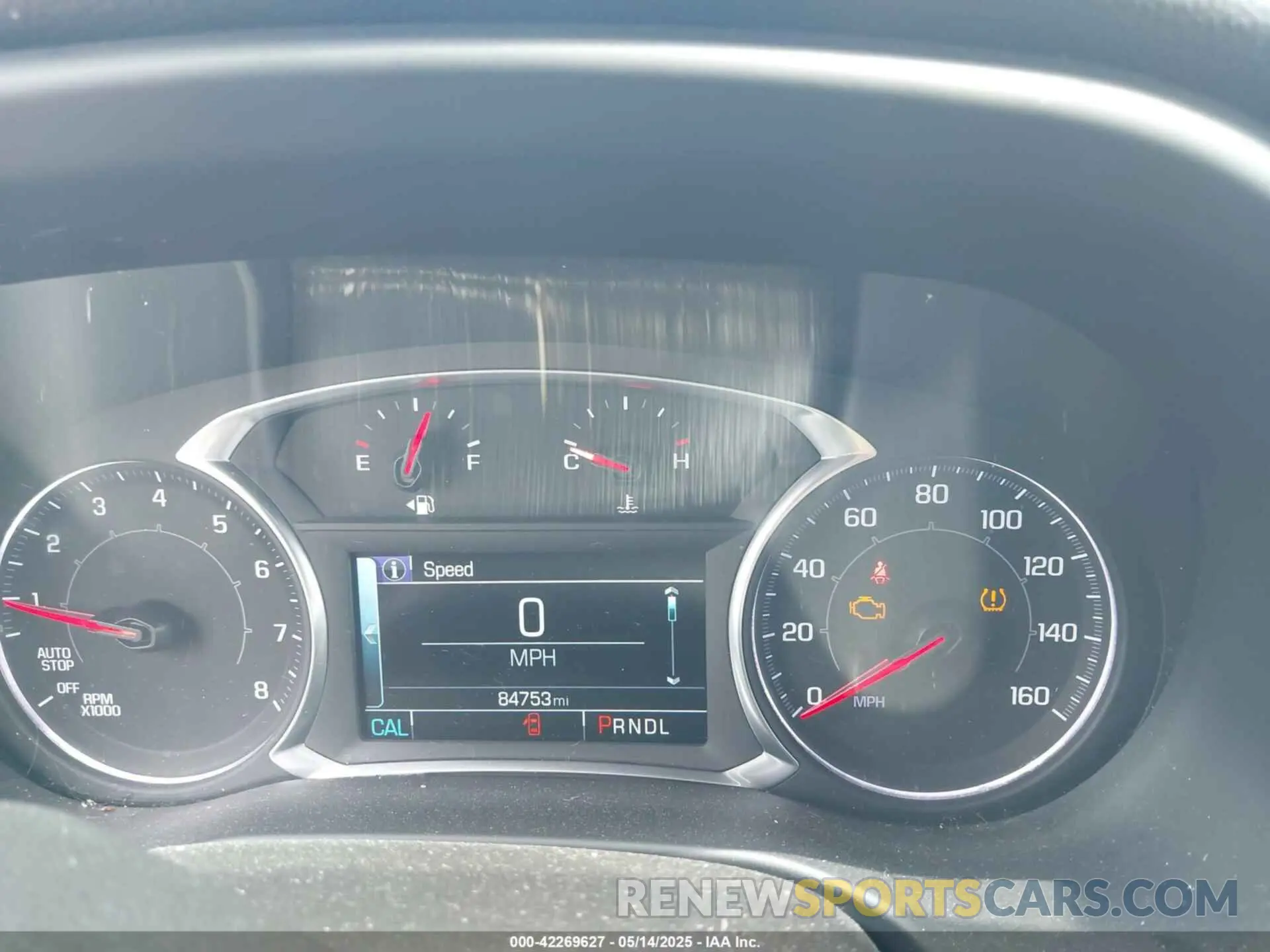 15 fotografías del automóvil dañado 1GKKNMLA8KZ285622 GMC ACADIA 2019
