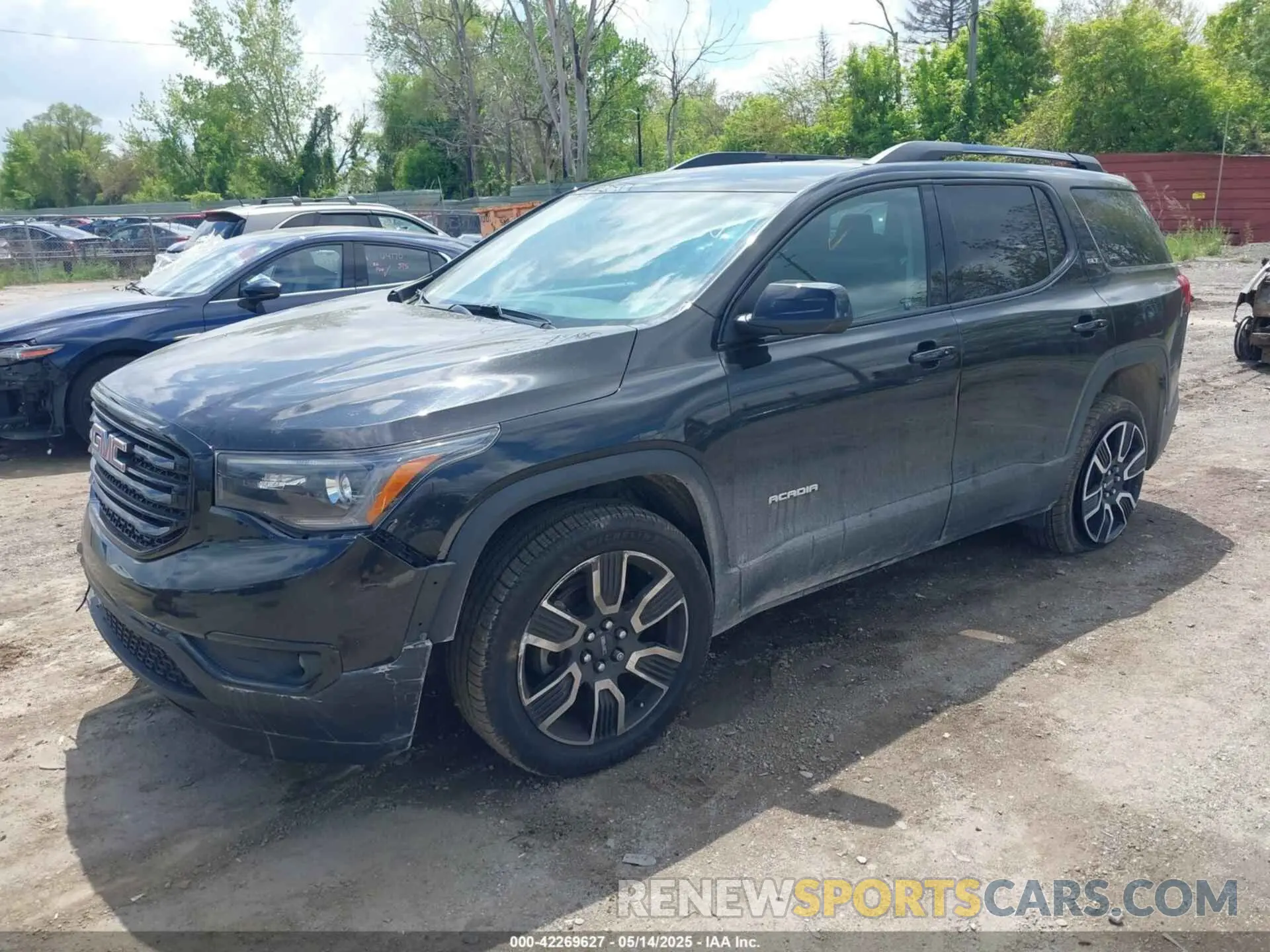 2 fotografías del automóvil dañado 1GKKNMLA8KZ285622 GMC ACADIA 2019