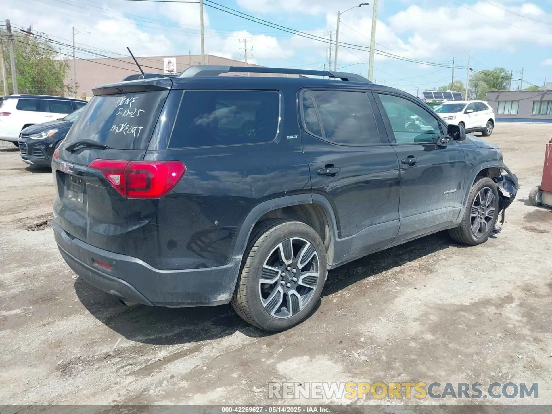 4 fotografías del automóvil dañado 1GKKNMLA8KZ285622 GMC ACADIA 2019