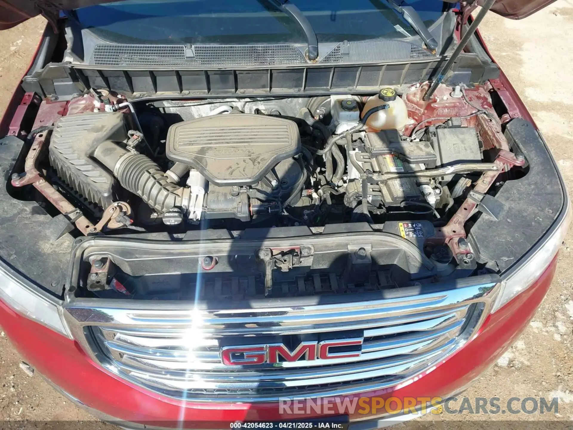 10 fotografías del automóvil dañado 1GKKNMLS0KZ140728 GMC ACADIA 2019