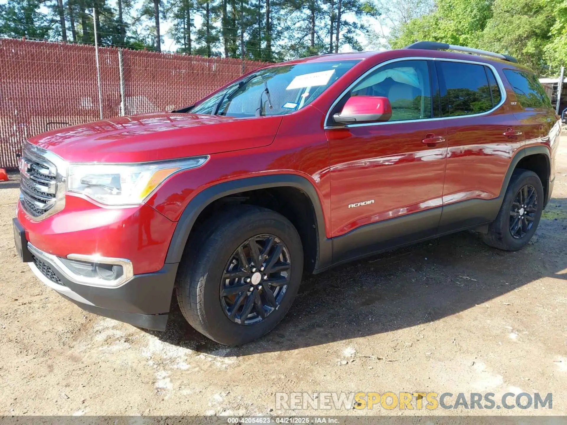 2 fotografías del automóvil dañado 1GKKNMLS0KZ140728 GMC ACADIA 2019