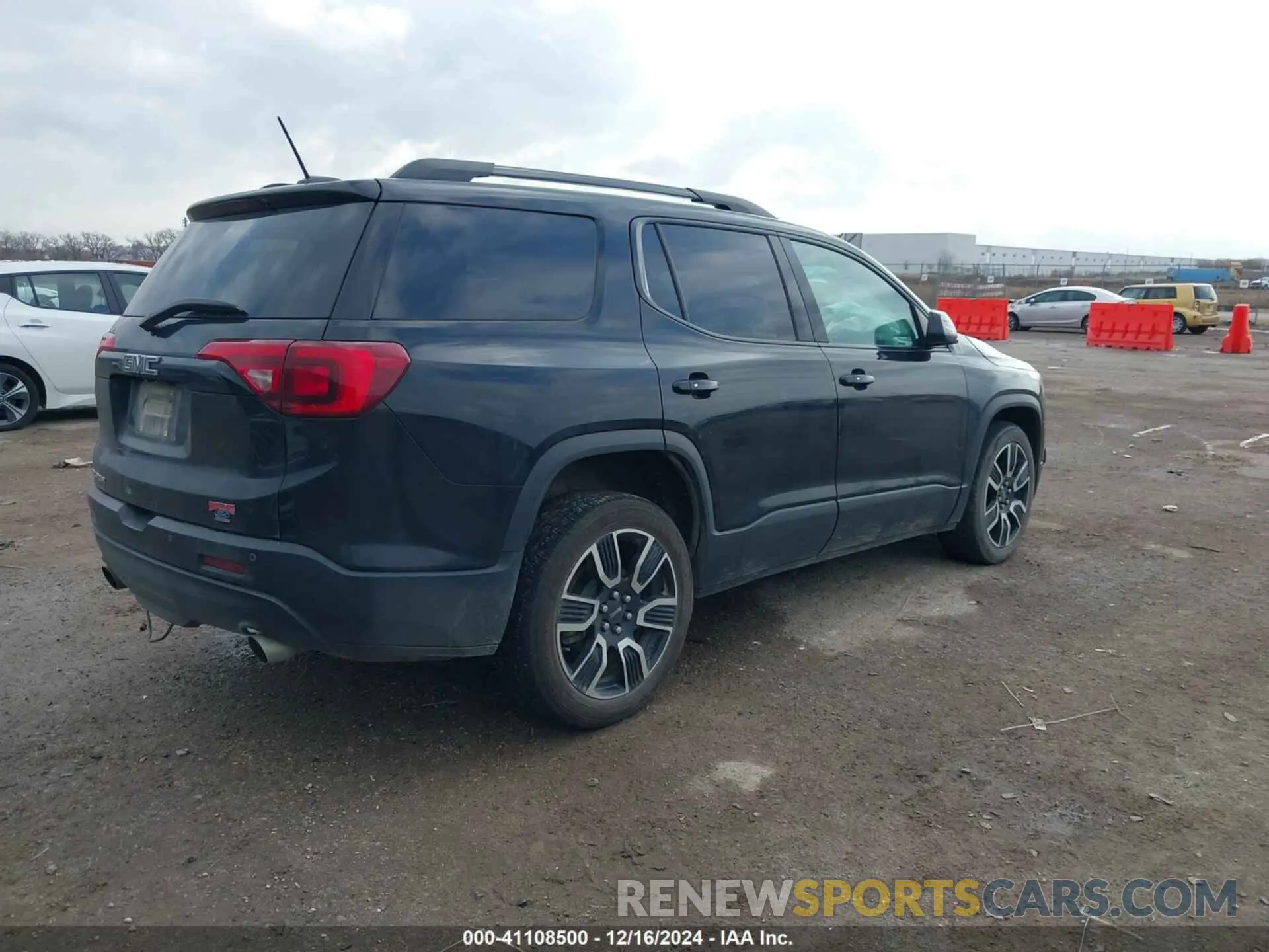 4 fotografías del automóvil dañado 1GKKNMLS0KZ163345 GMC ACADIA 2019