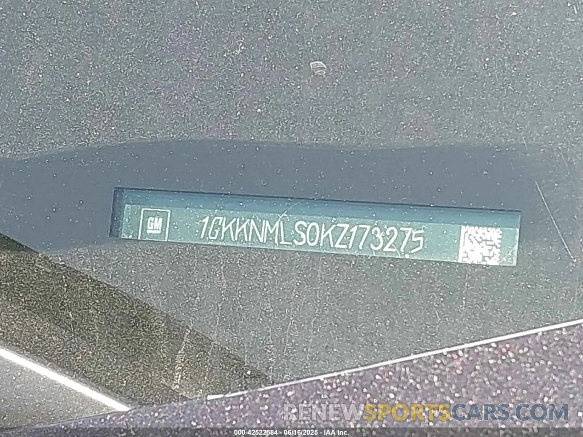 9 fotografías del automóvil dañado 1GKKNMLS0KZ173275 GMC ACADIA 2019