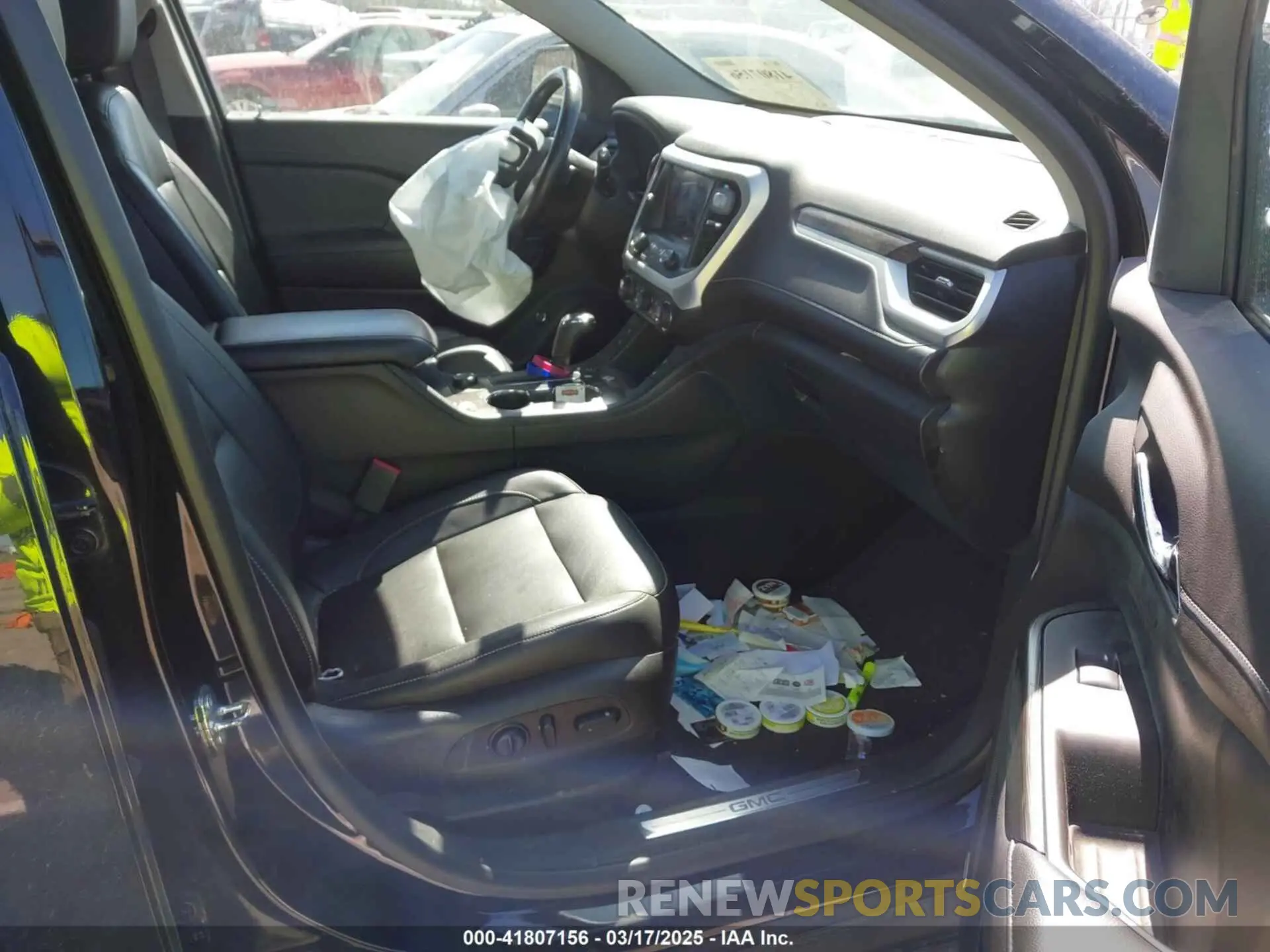 5 fotografías del automóvil dañado 1GKKNMLS1KZ274602 GMC ACADIA 2019