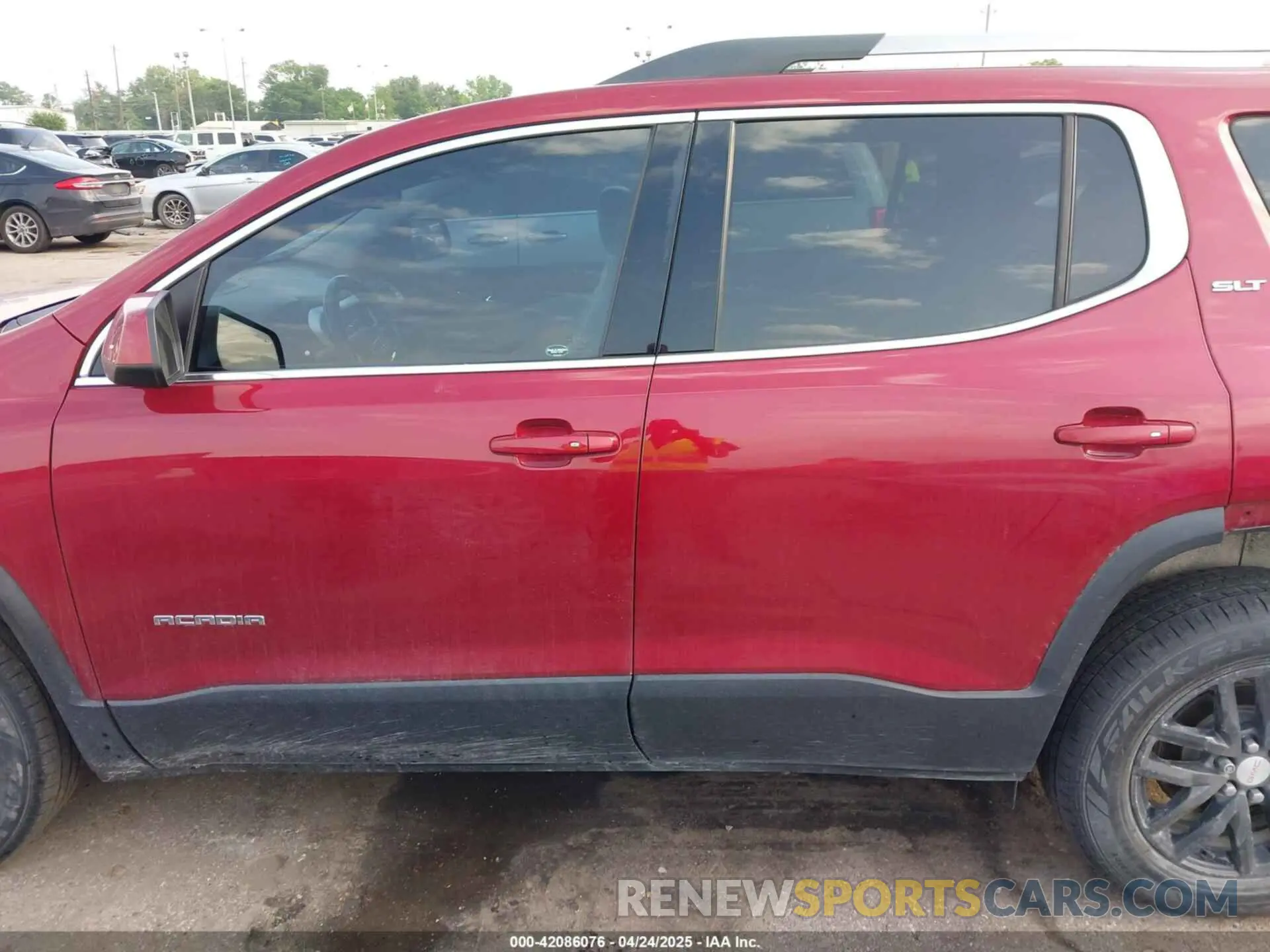 14 fotografías del automóvil dañado 1GKKNMLS3KZ130971 GMC ACADIA 2019